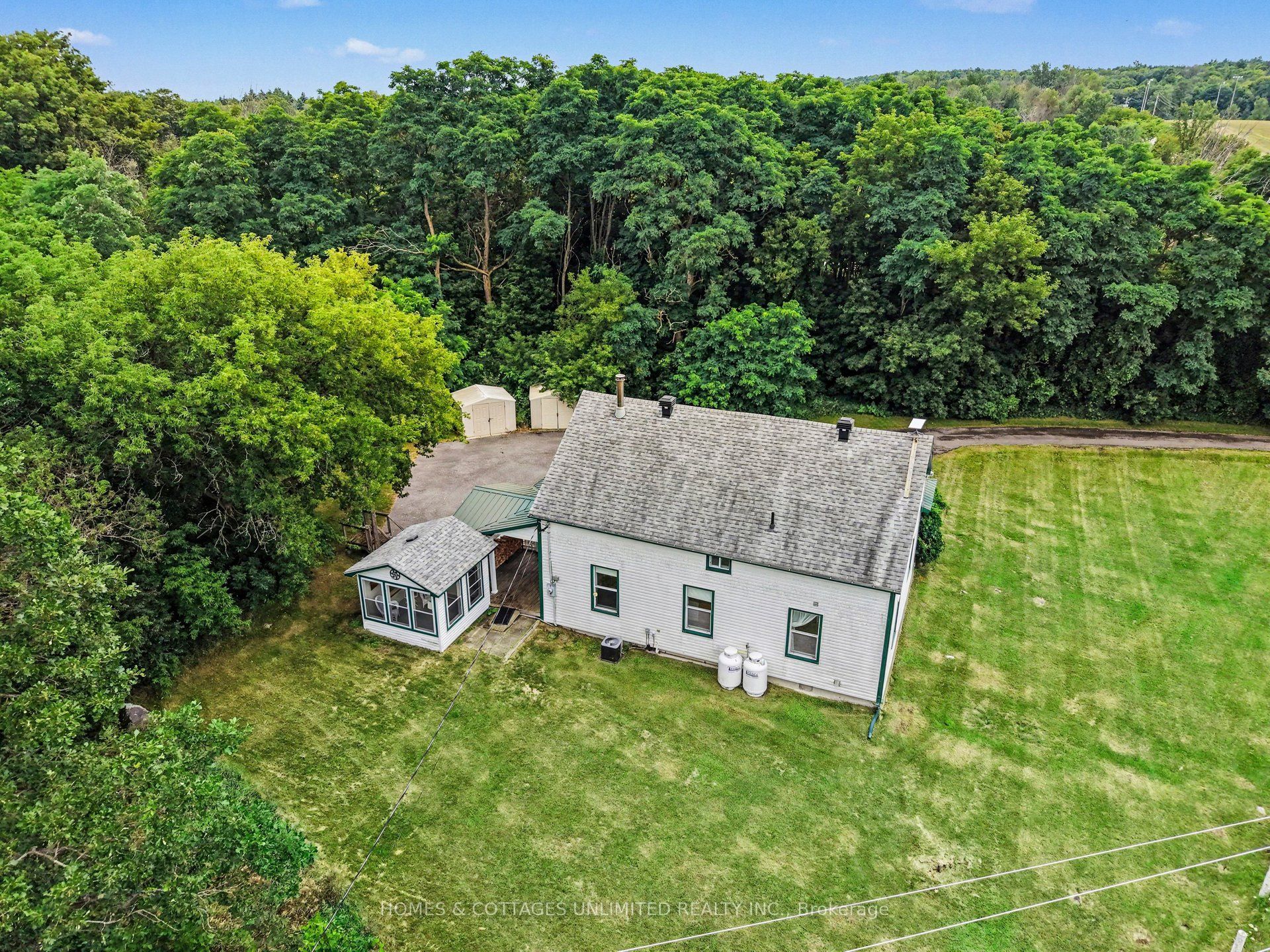4237 Watson's Corners Road Property Photo 3