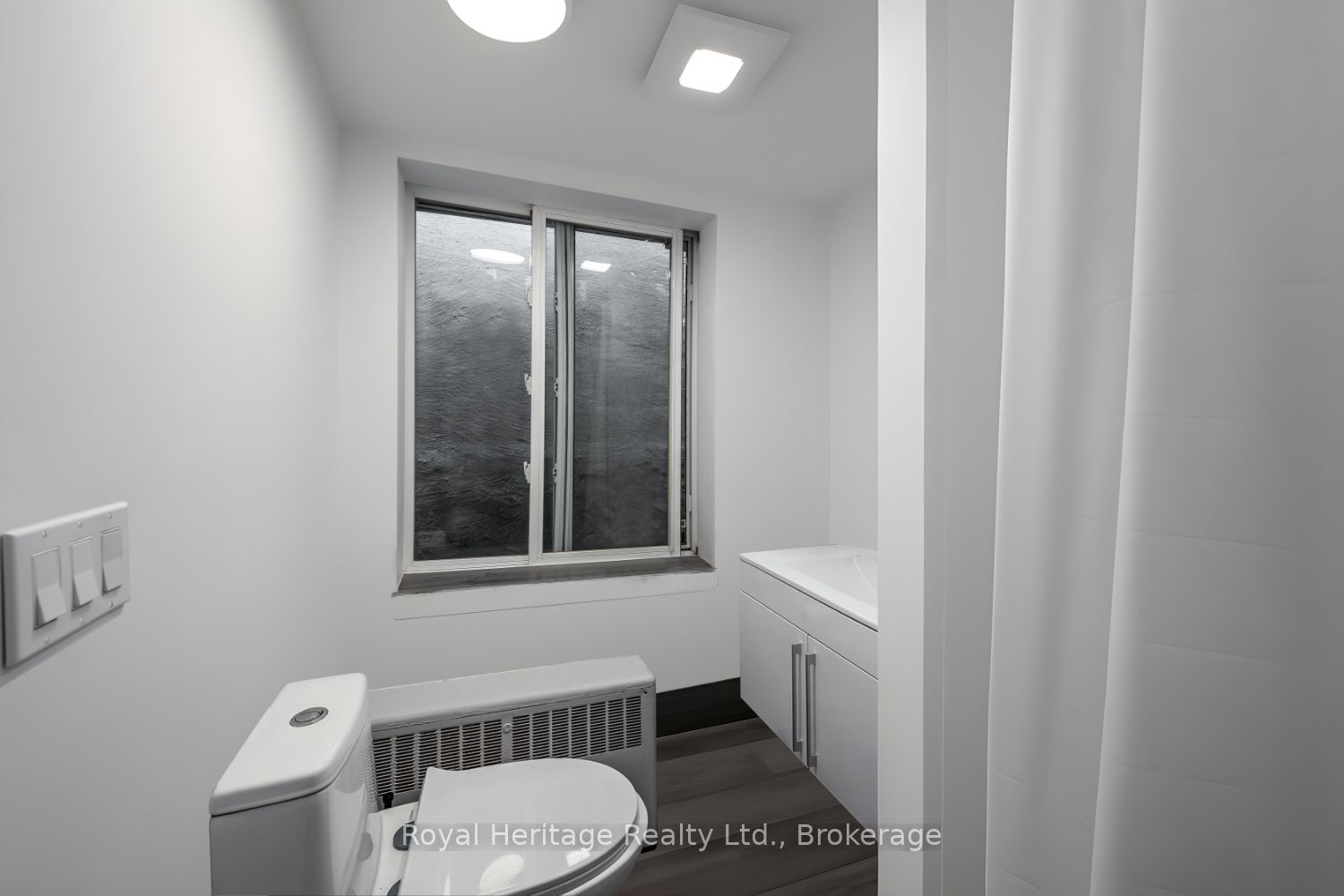 264 Division Street 2 Property Photo 8