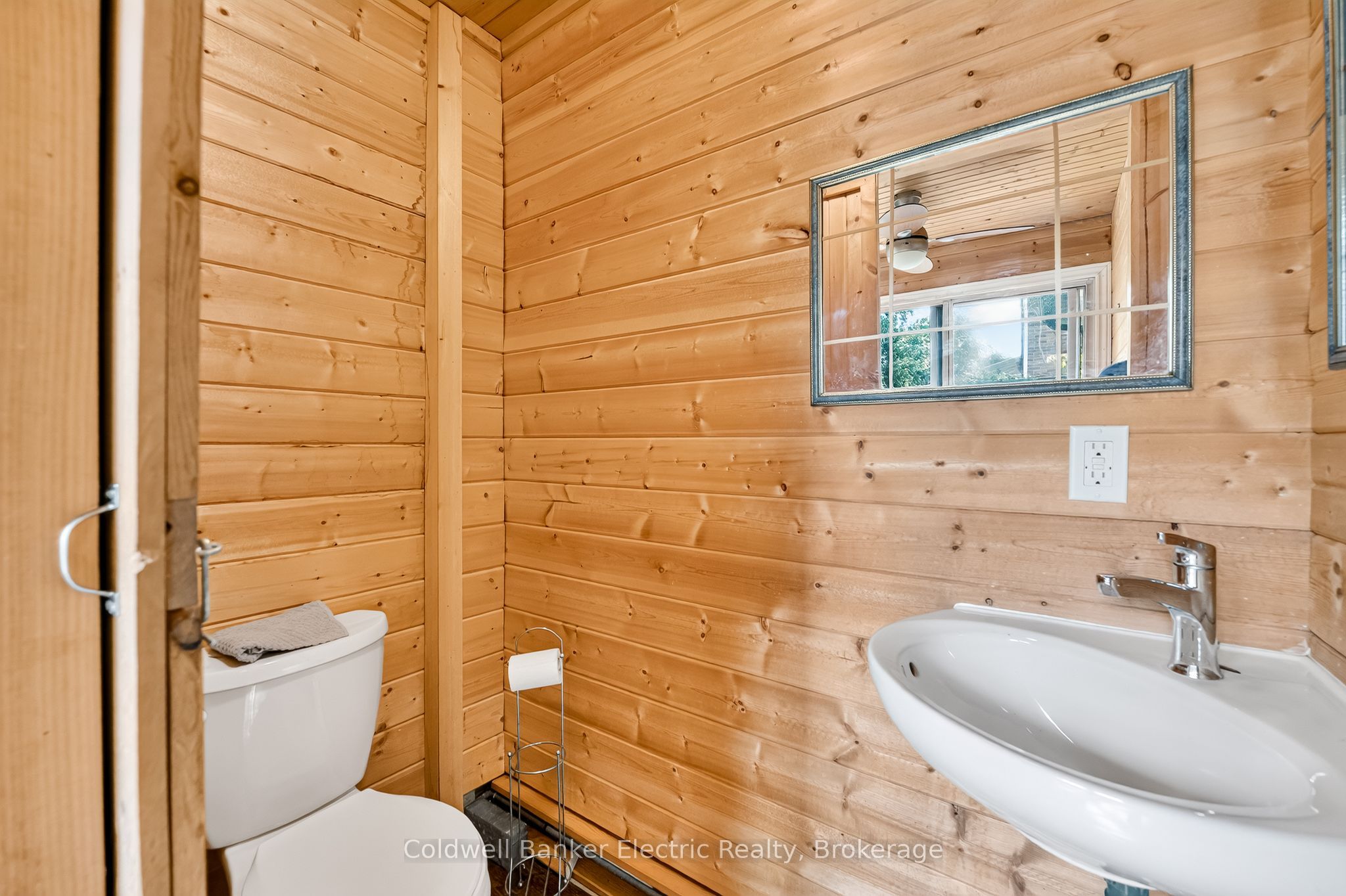 78 Melbourne Street W Property Photo 17