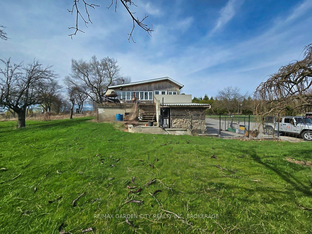 1030 Metler Road Property Photo 5