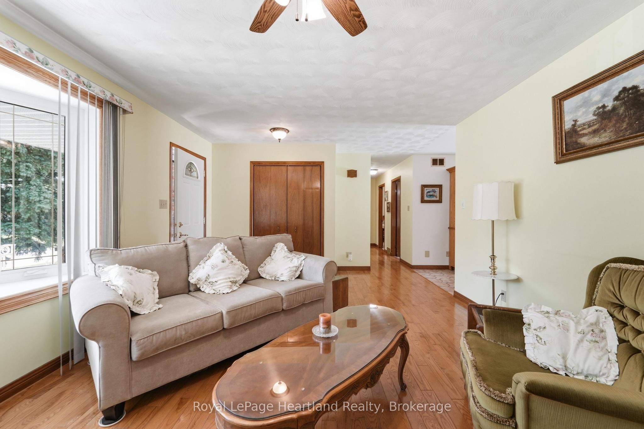 24 Leonard Drive Property Photo 6