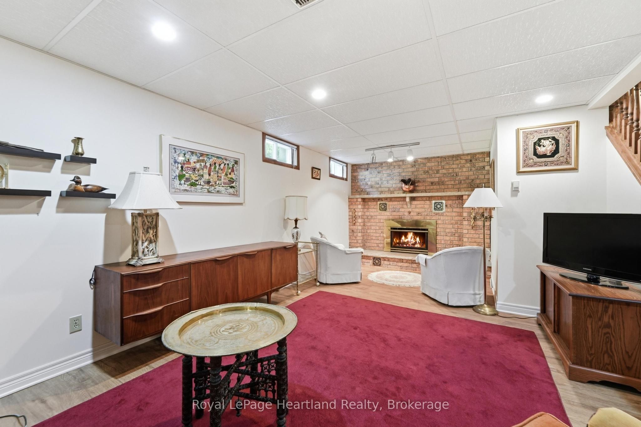 24 Leonard Drive Property Photo 25