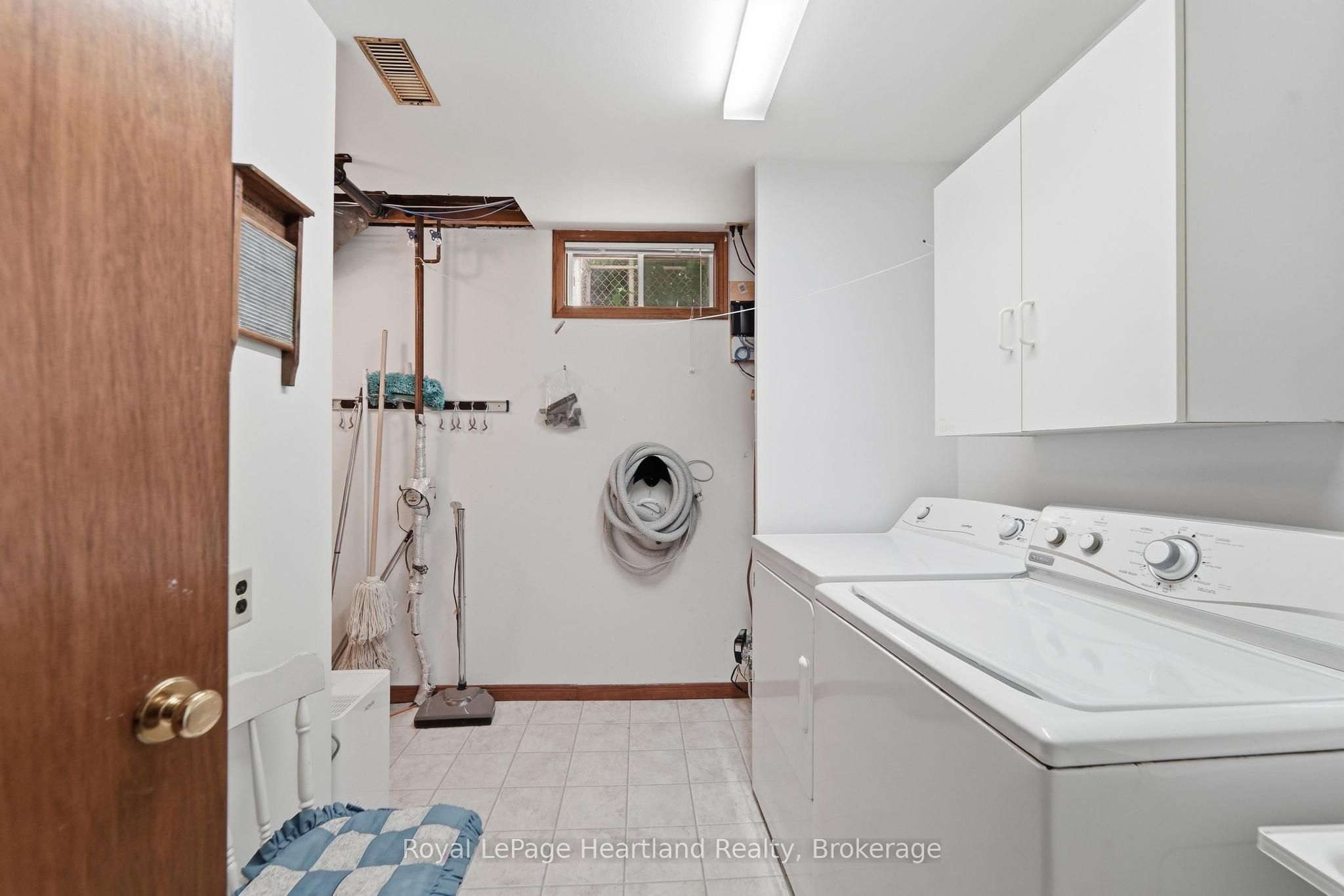 24 Leonard Drive Property Photo 31