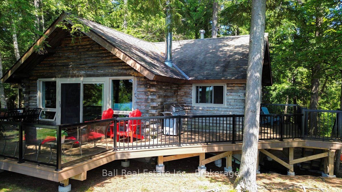 132b Jade Court Property Photo 5
