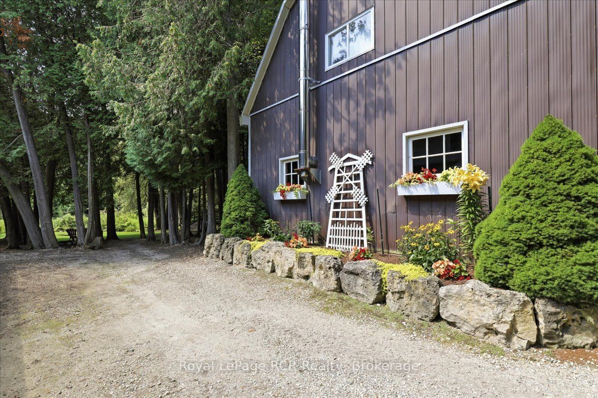 7525 Highway 89 Property Photo 34