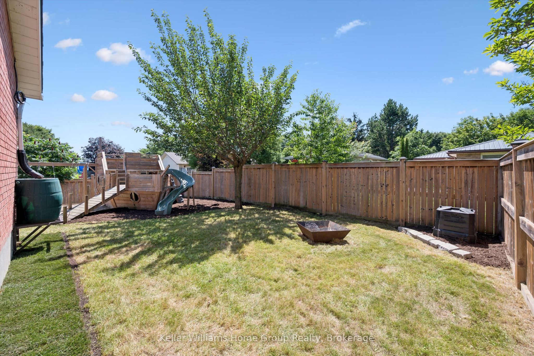 273 Colborne Street Property Photo 42