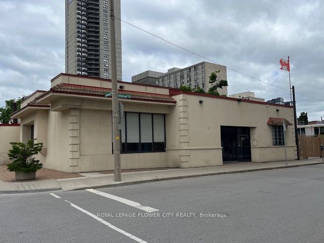 60 Walnut Street Property Photo 14