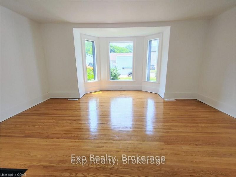 33 Murney Street Property Photo 6