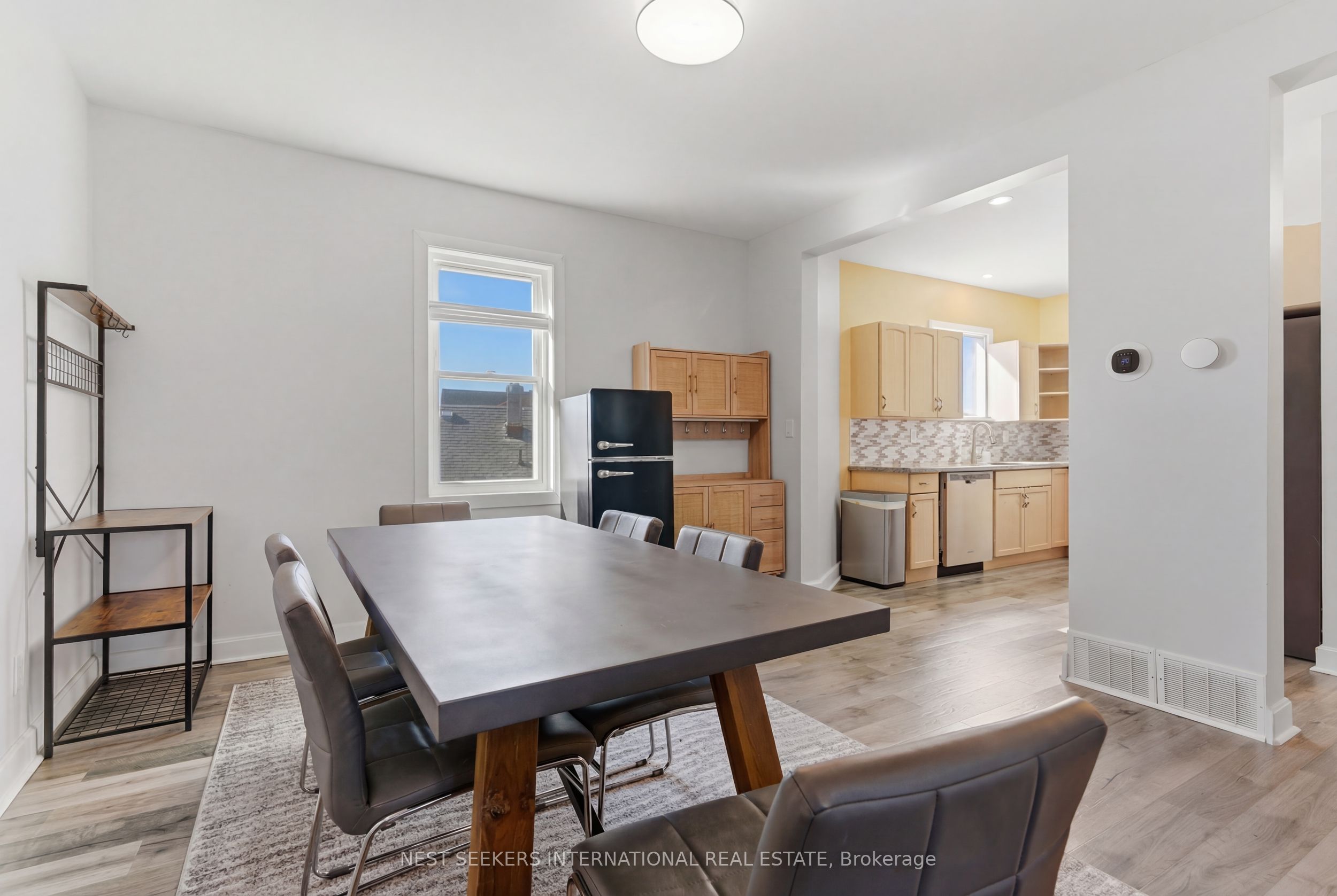 154 Niagara Falls Road Property Photo 10