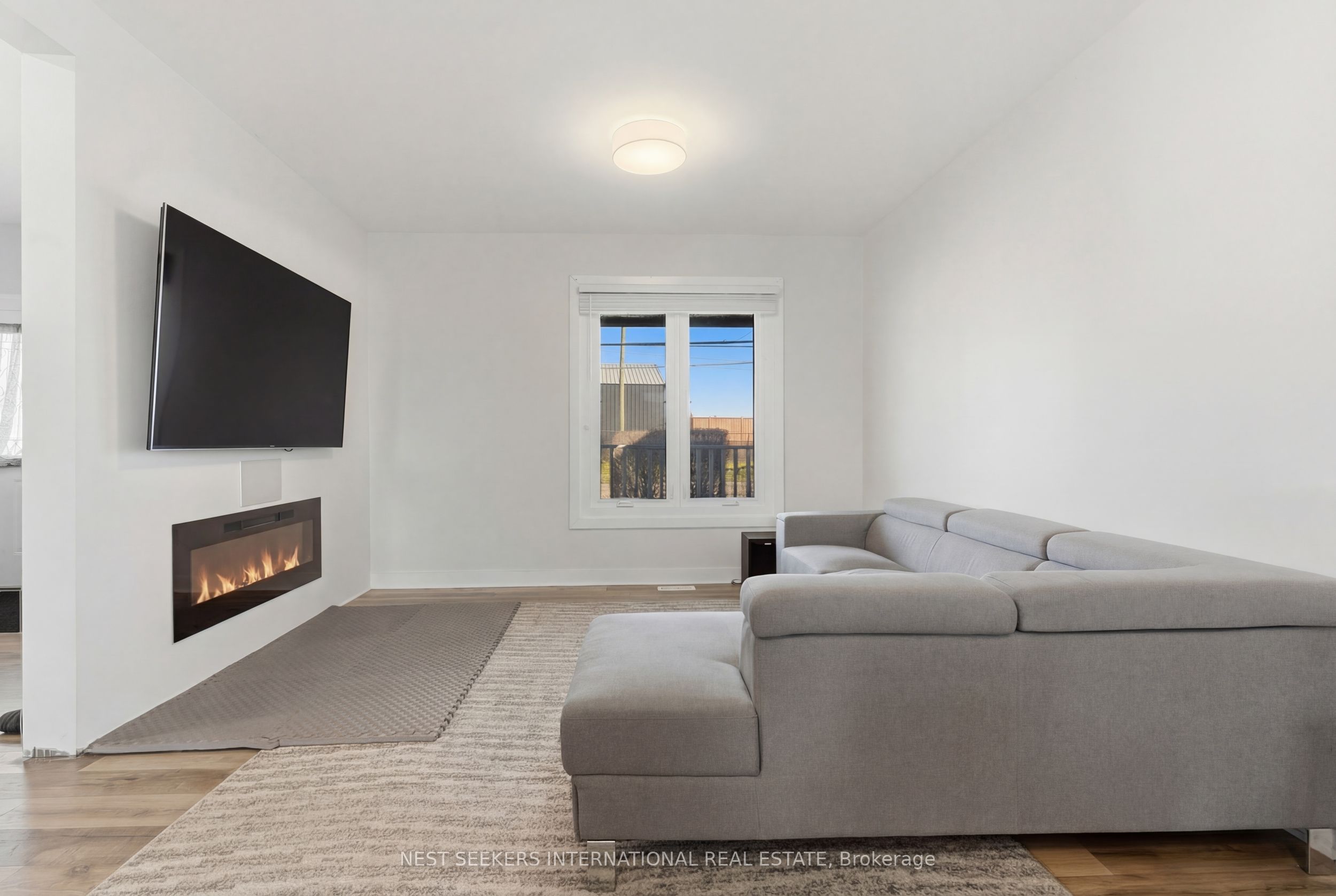 154 Niagara Falls Road Property Photo 13