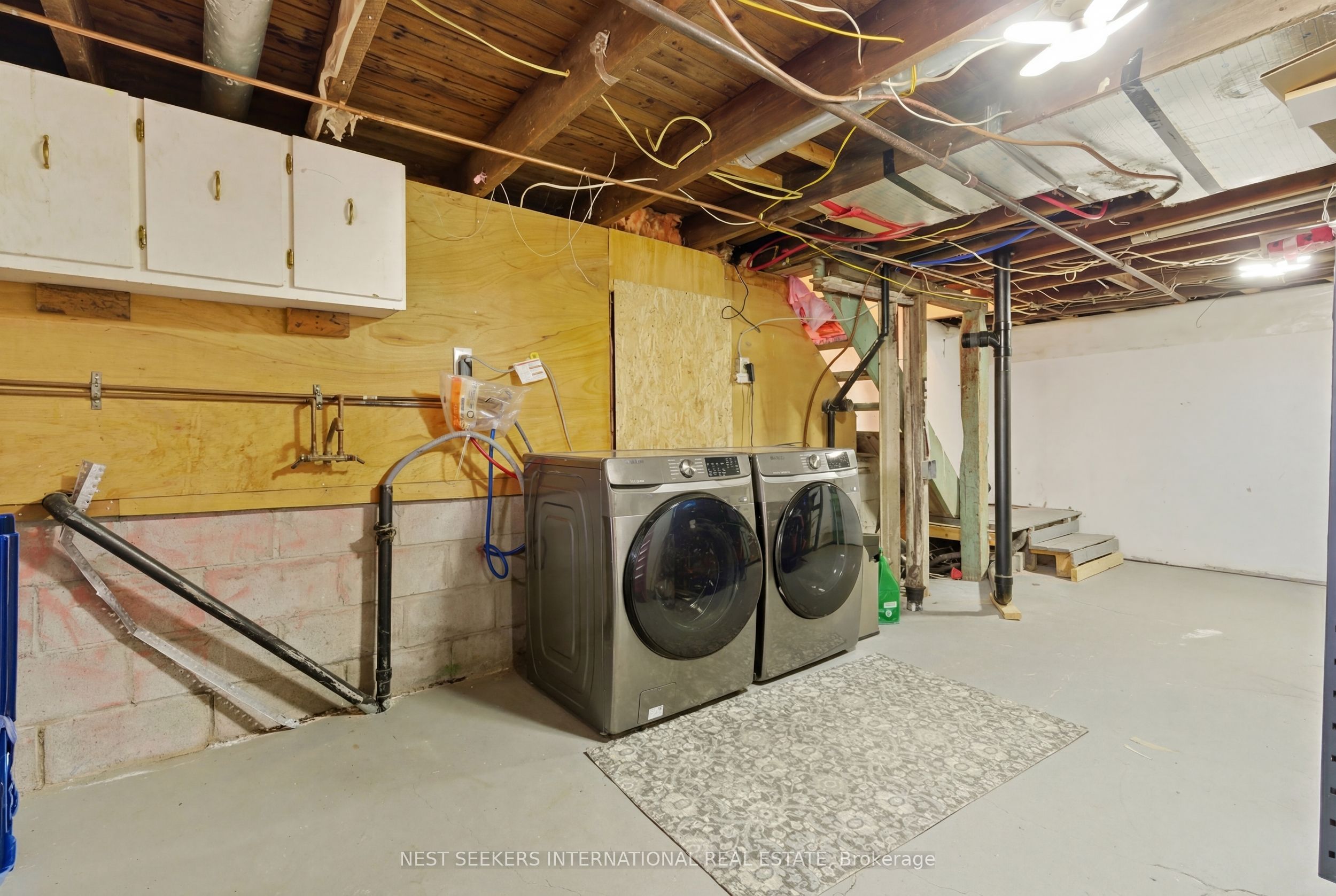 154 Niagara Falls Road Property Photo 33