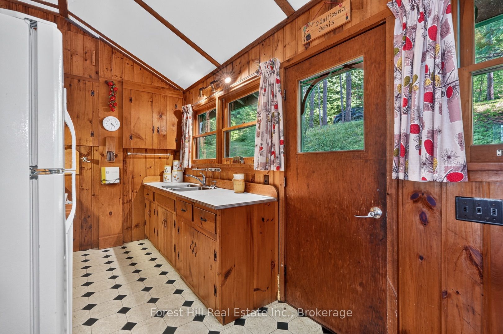 1110 Joseph Tapley Road Property Photo 17