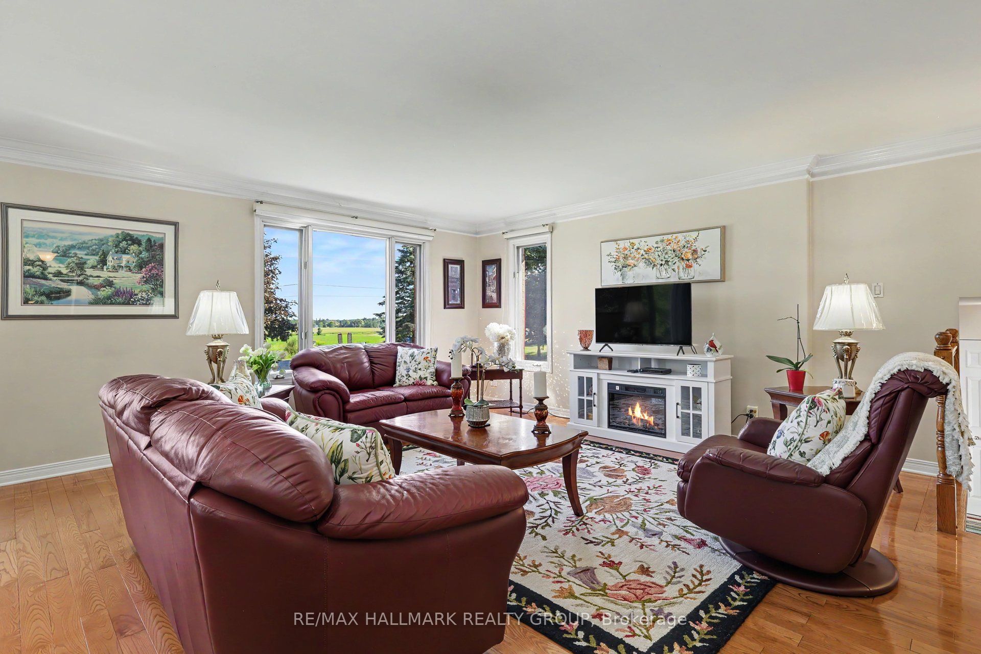 1721 Carsonby Road E Property Photo 12