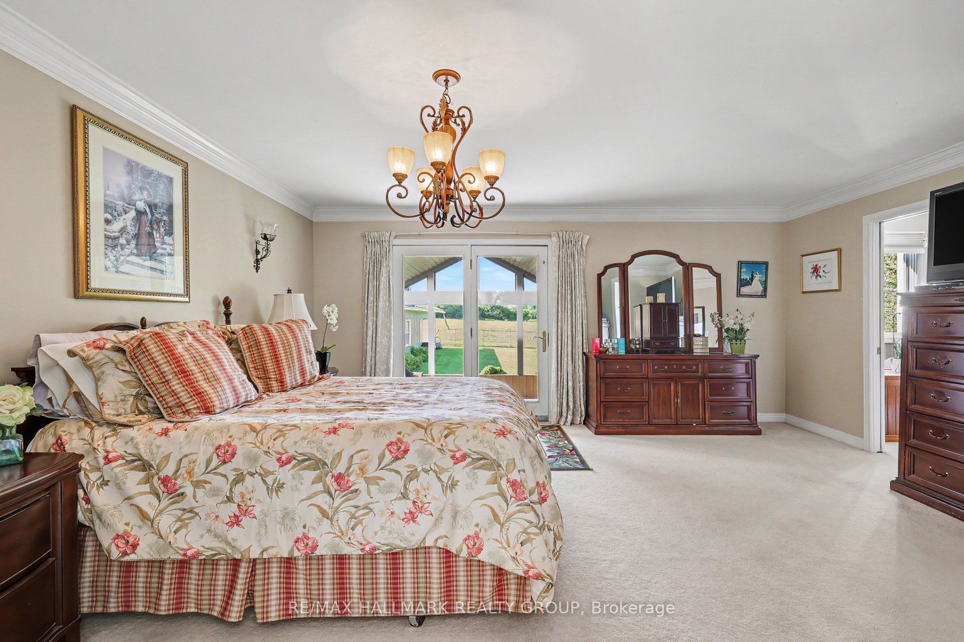 1721 Carsonby Road E Property Photo 23