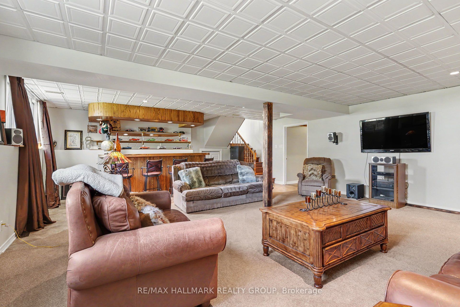 1721 Carsonby Road E Property Photo 32