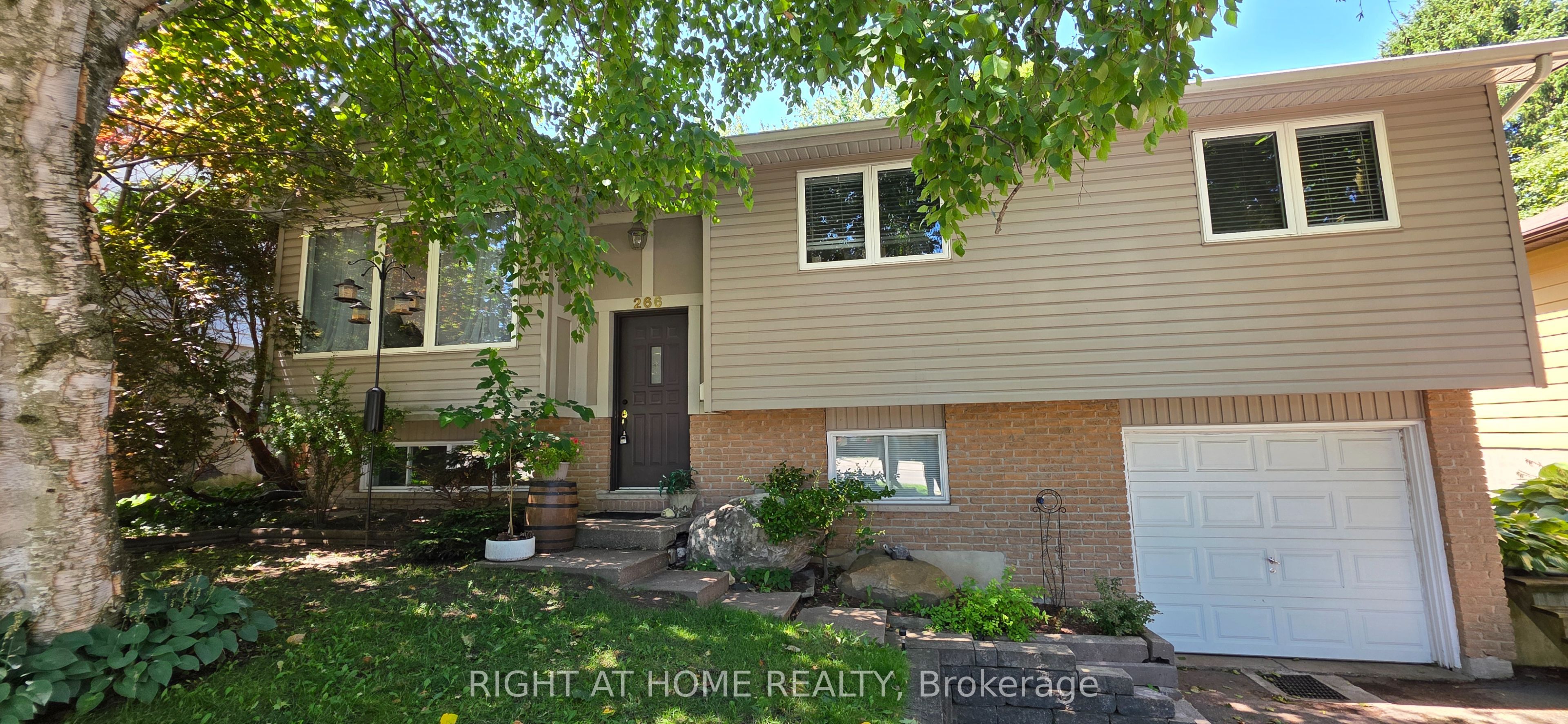 266 Gunn Avenue Property Photo 2