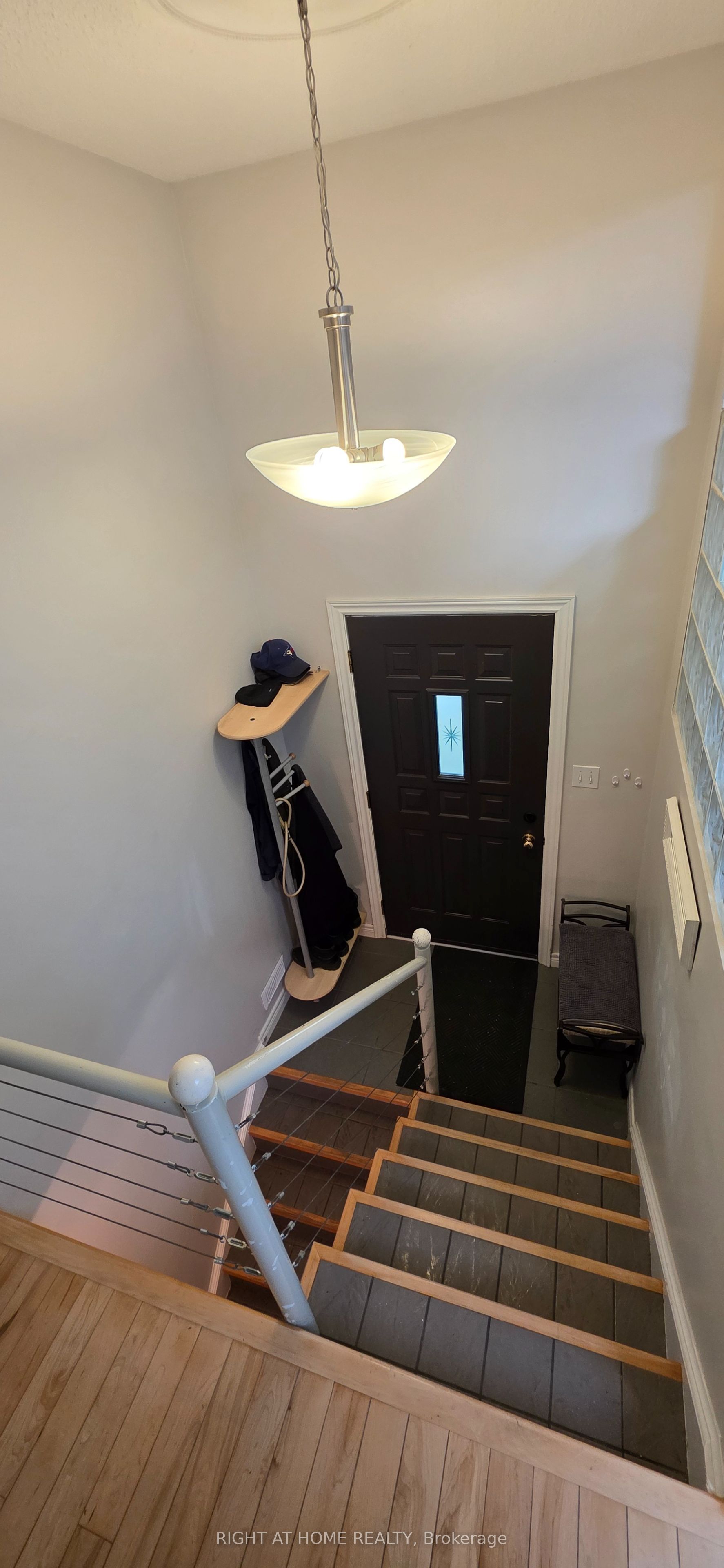 266 Gunn Avenue Property Photo 4