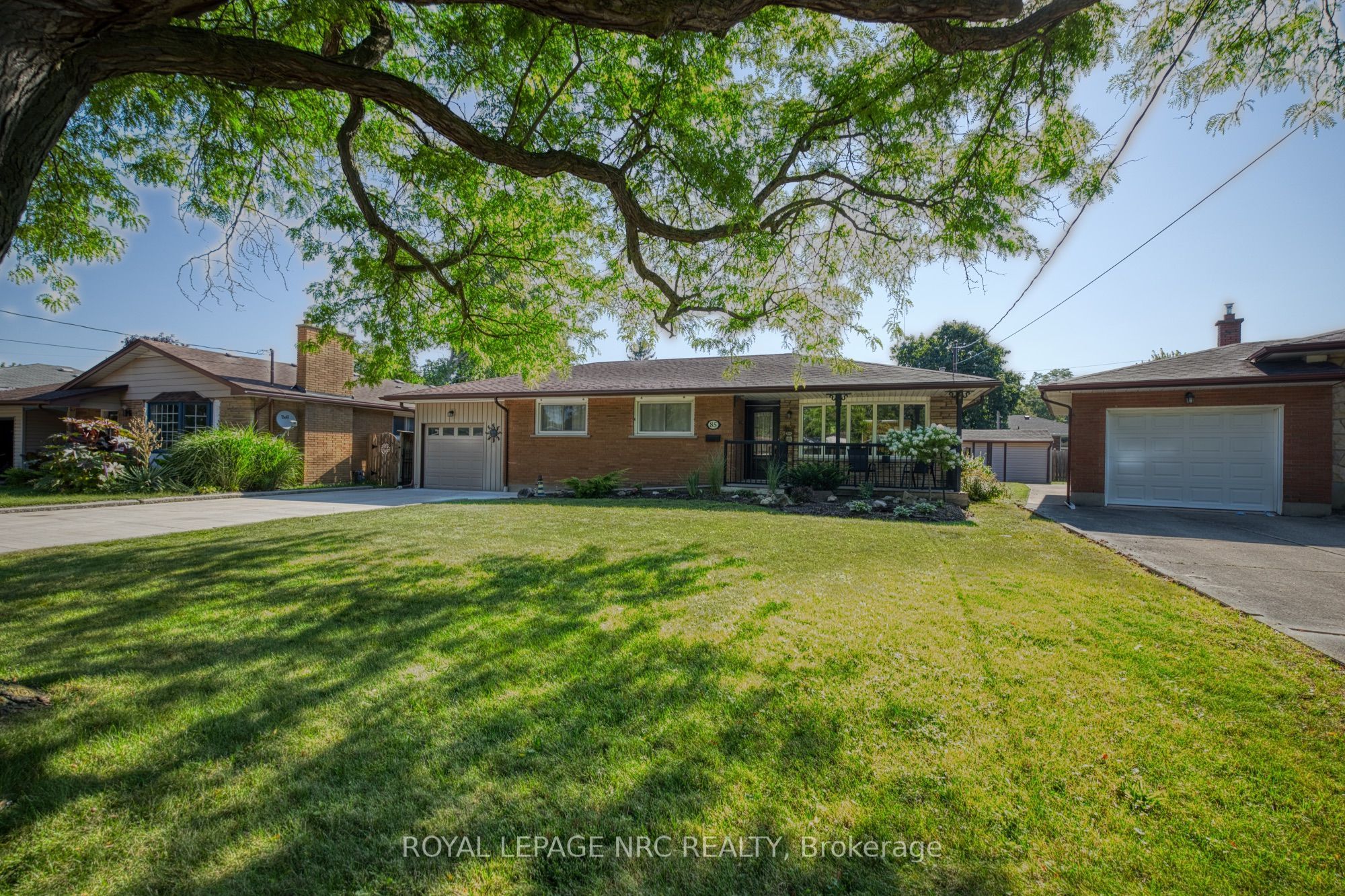 85 Regent Drive Property Photo 2