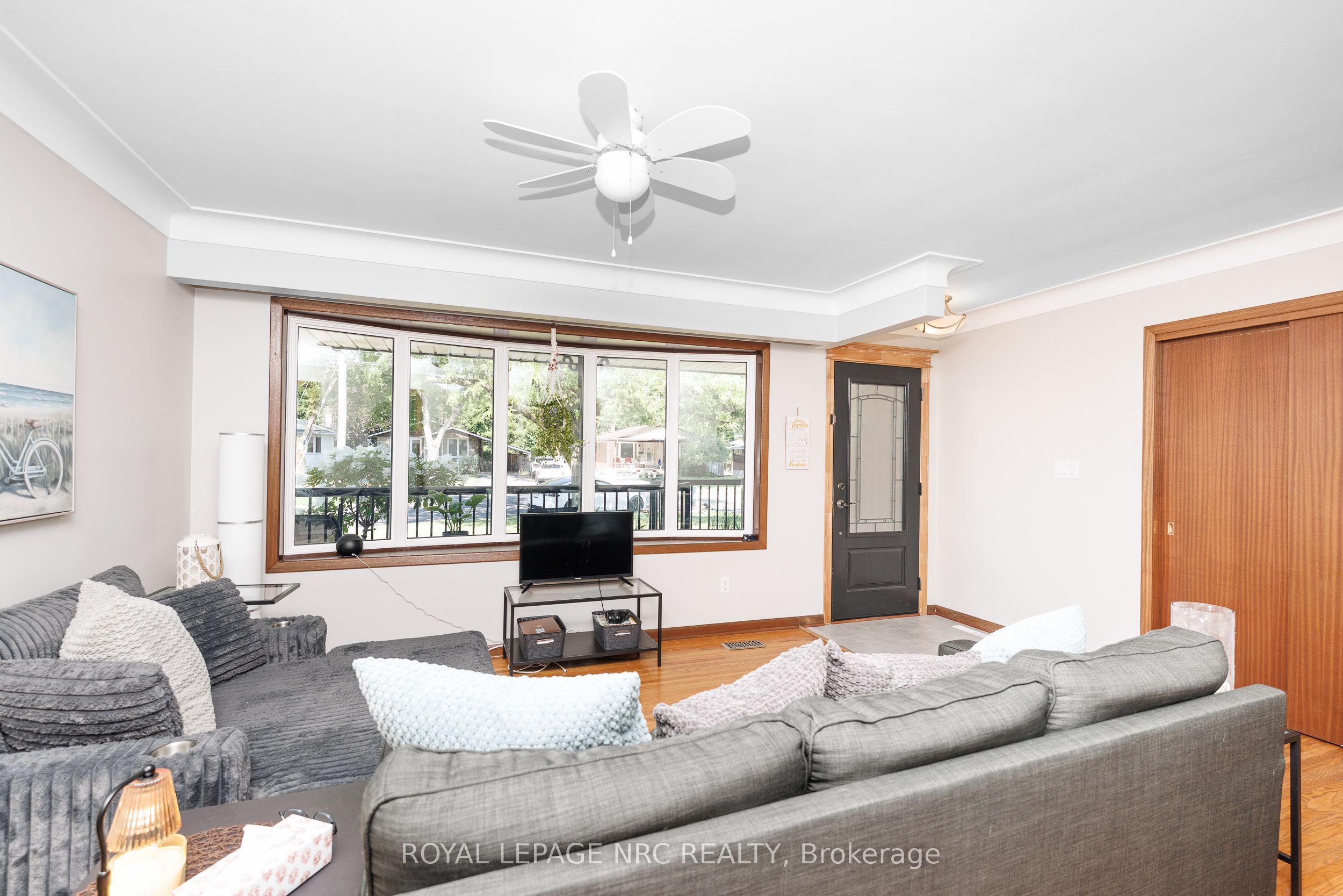 85 Regent Drive Property Photo 9