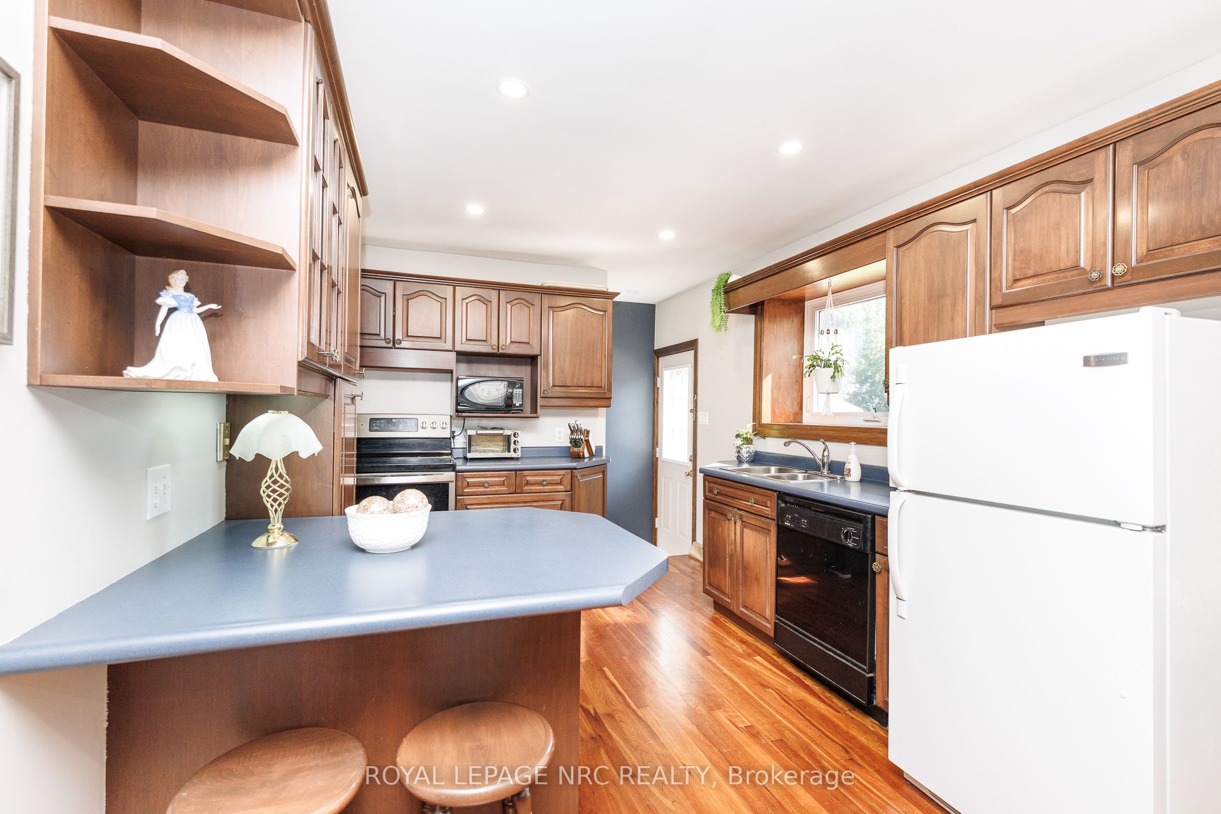 85 Regent Drive Property Photo 17