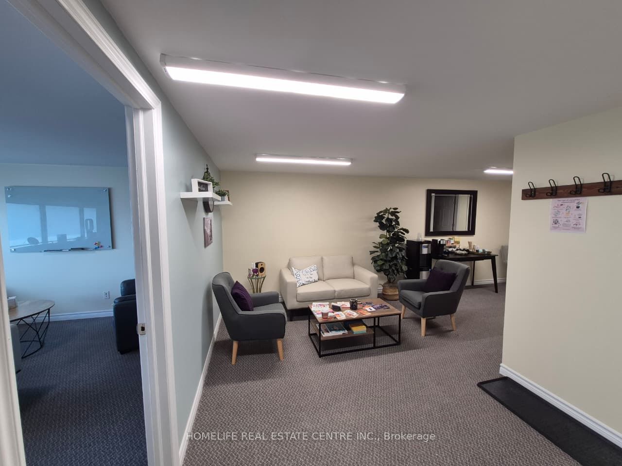 45 Dalkeith Drive 1 (upper) Property Photo 5
