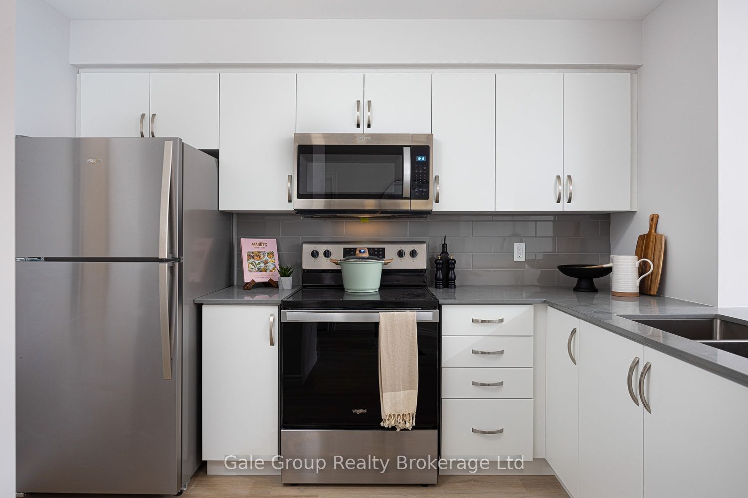 425 Watson Parkway N 215 Property Photo 19