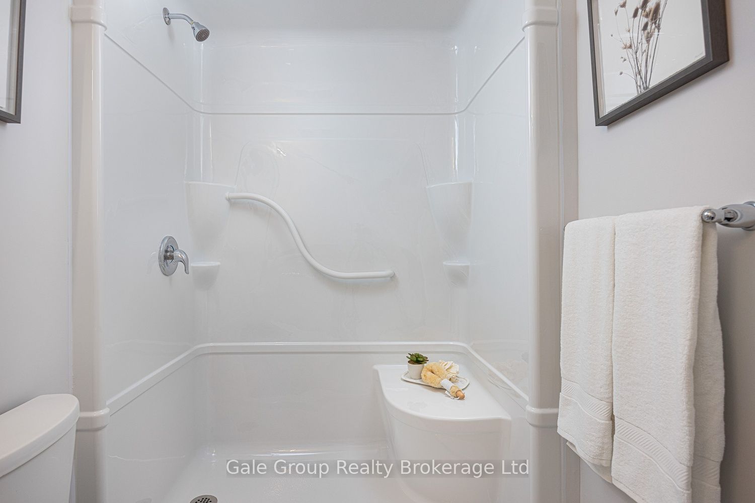 425 Watson Parkway N 215 Property Photo 26