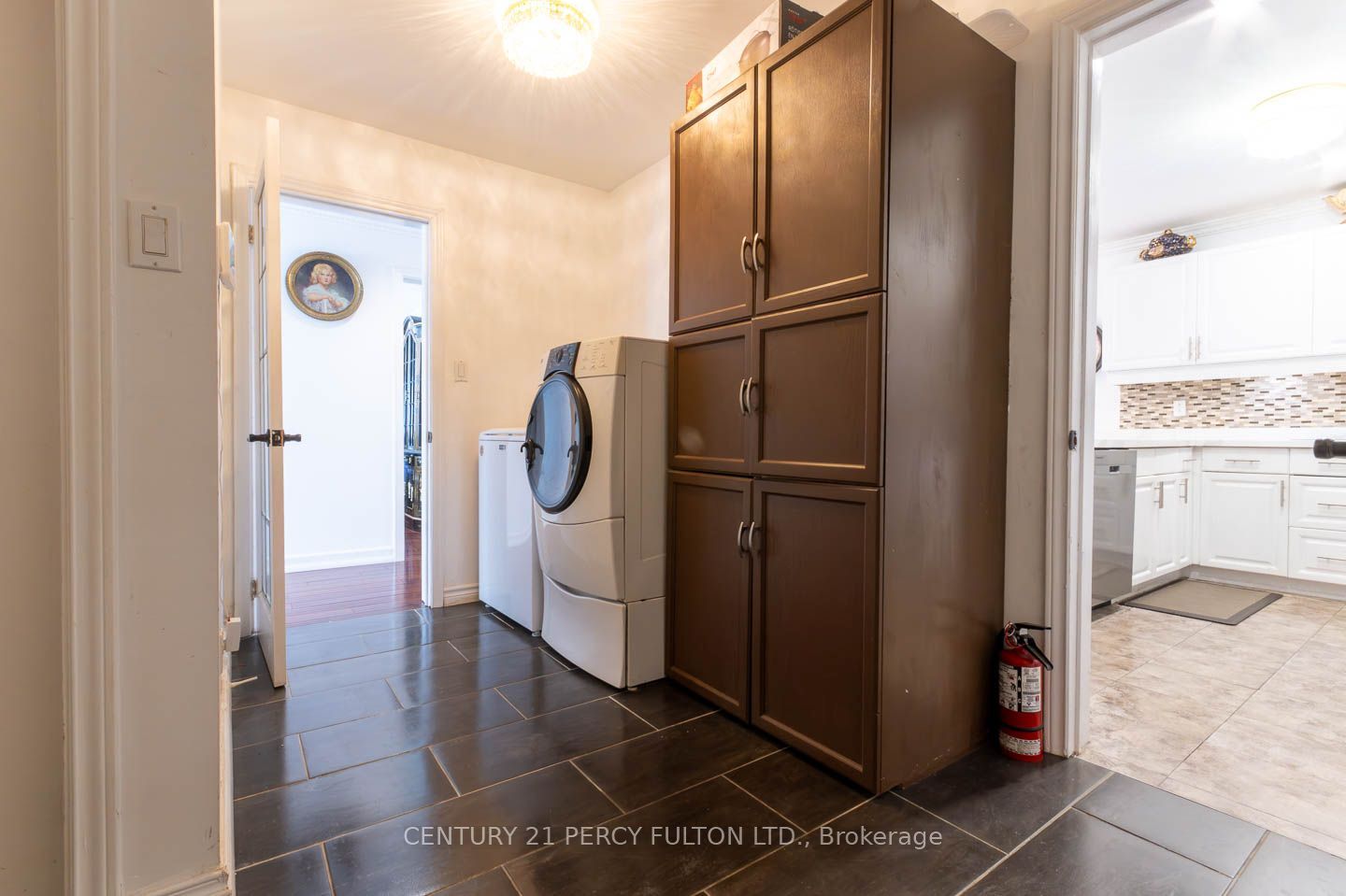 7 Bridlewood Lane Property Photo 12
