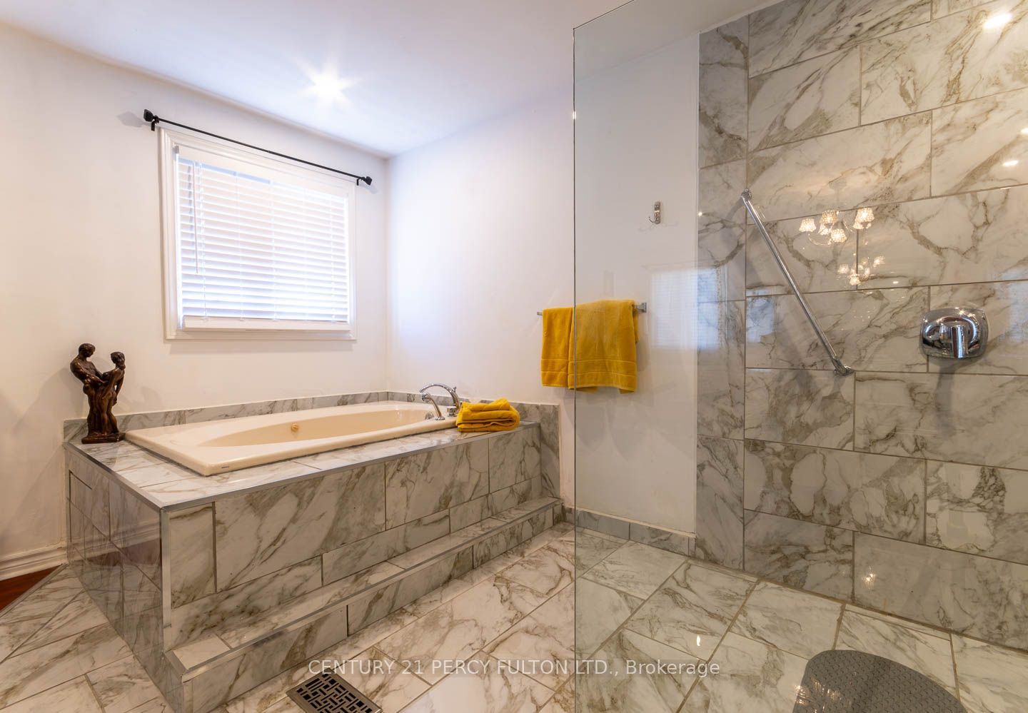 7 Bridlewood Lane Property Photo 18