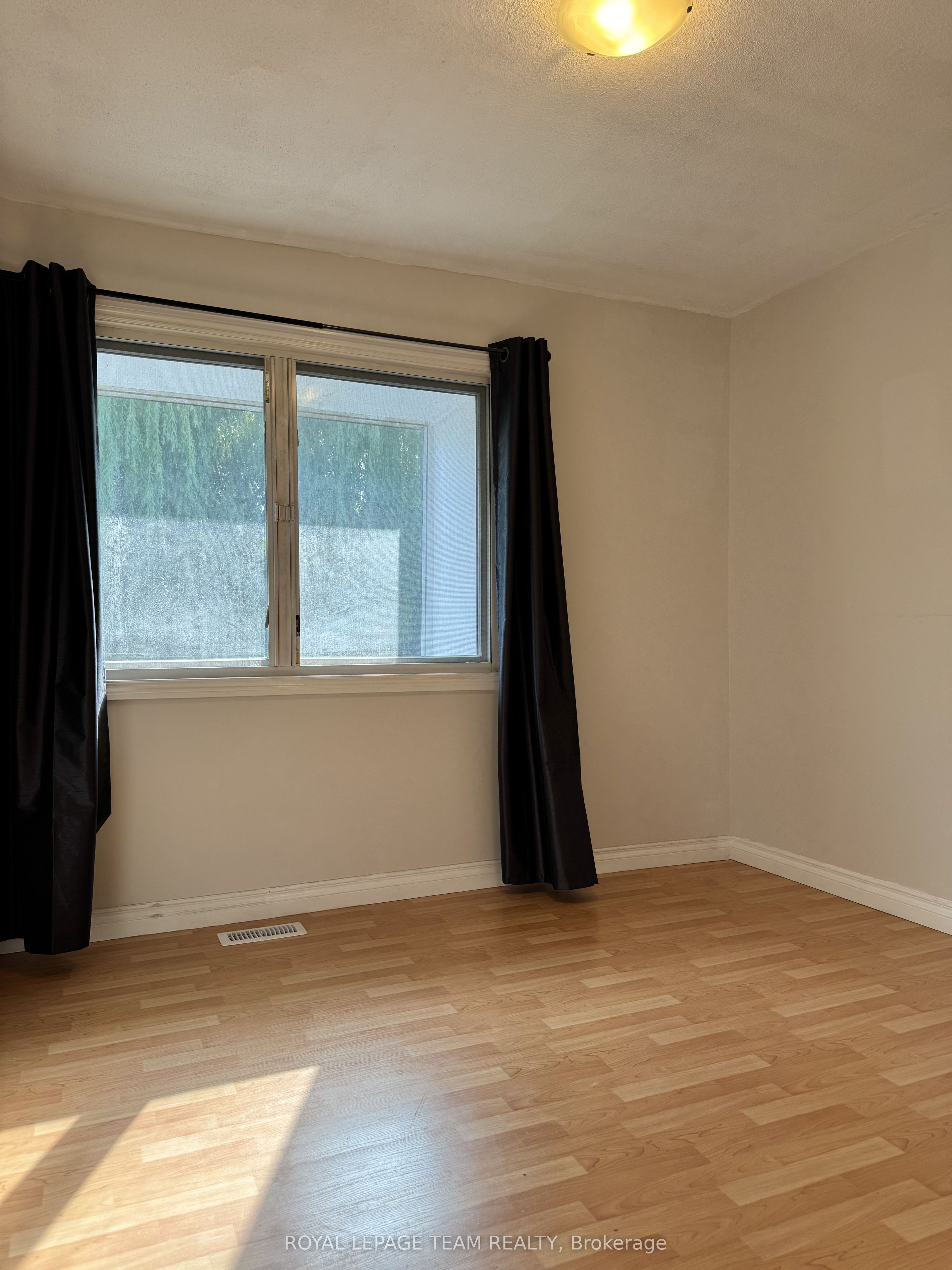 145 Penfield Drive Property Photo 18
