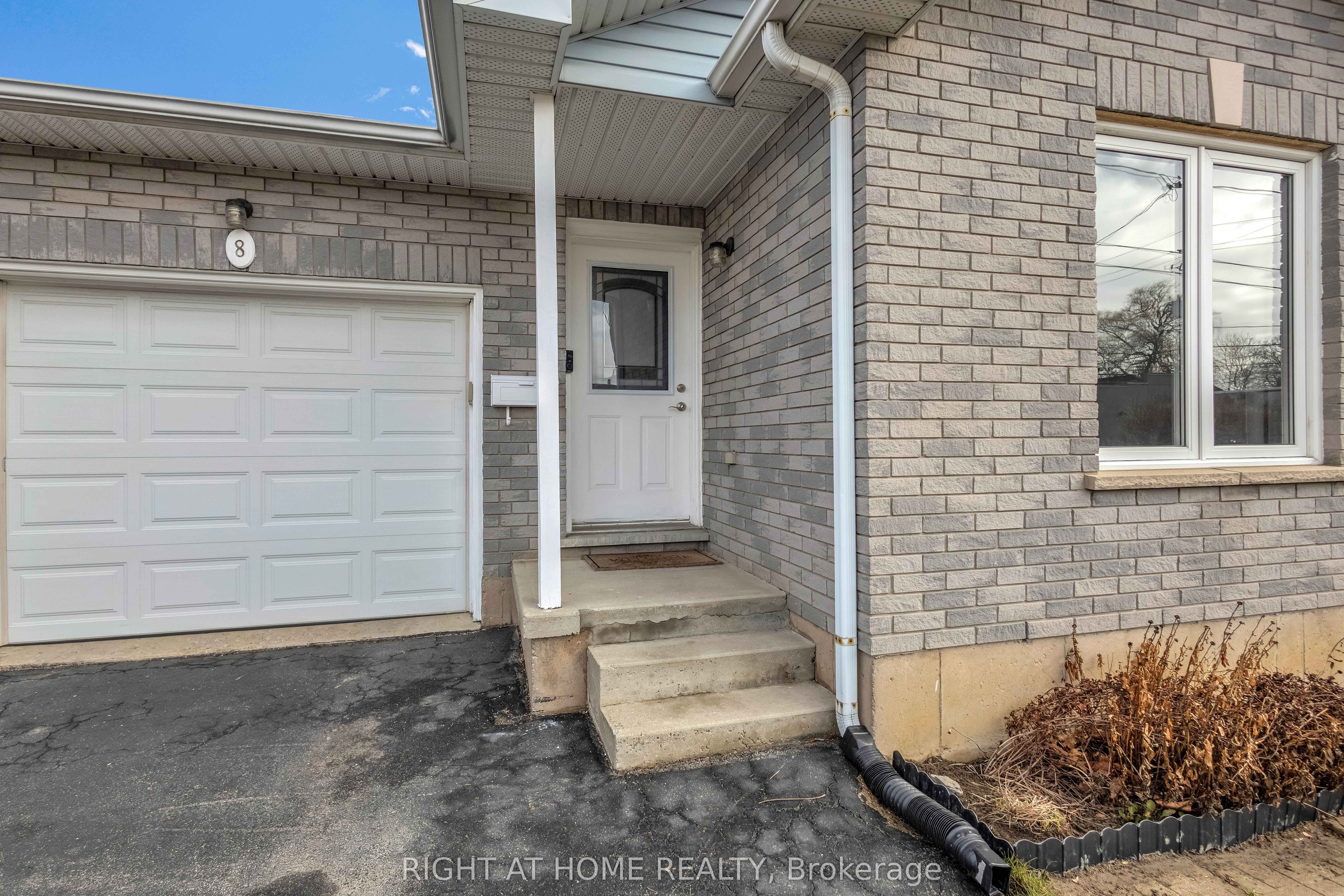 8 Brantdale Avenue Property Photo 3