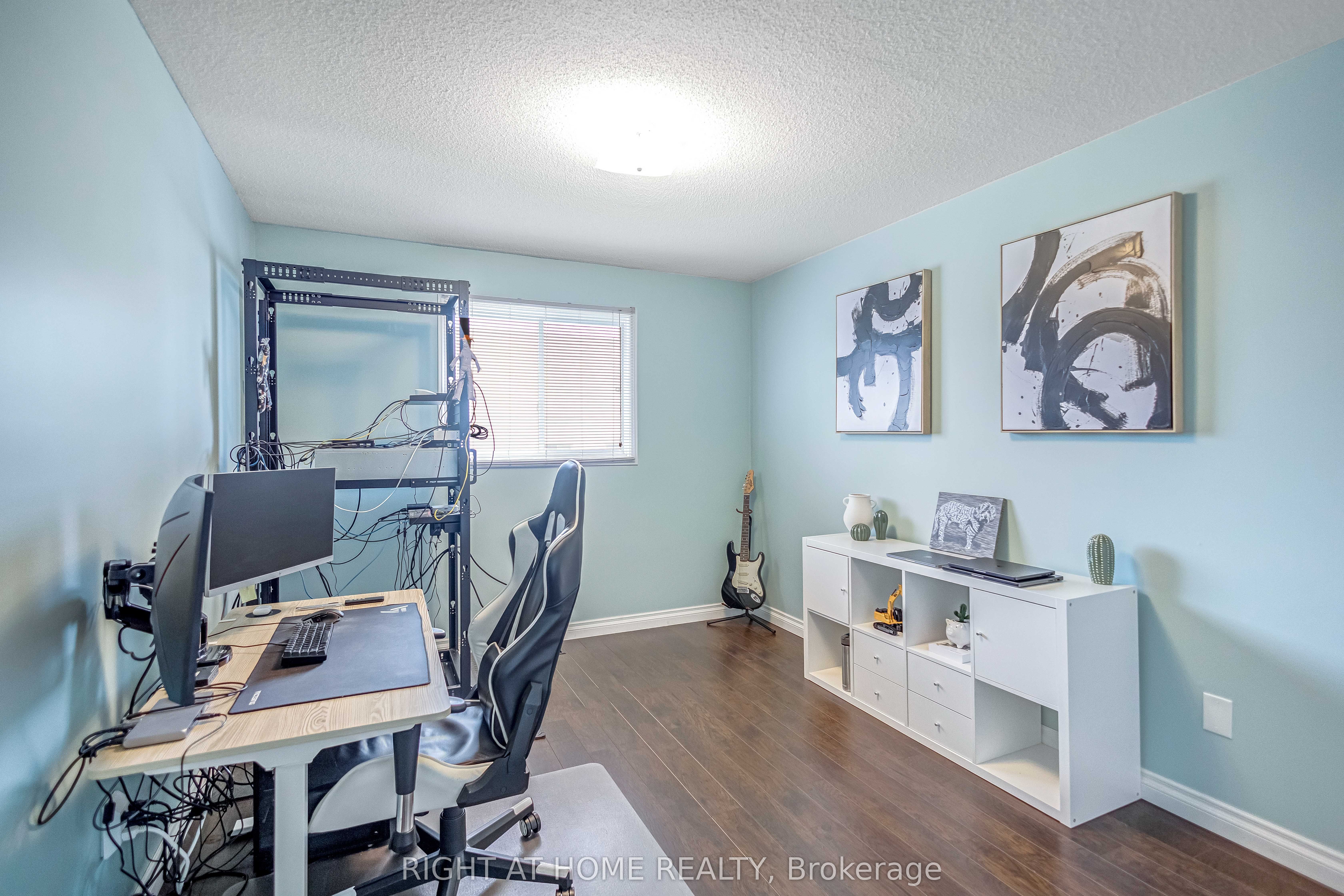 8 Brantdale Avenue Property Photo 17