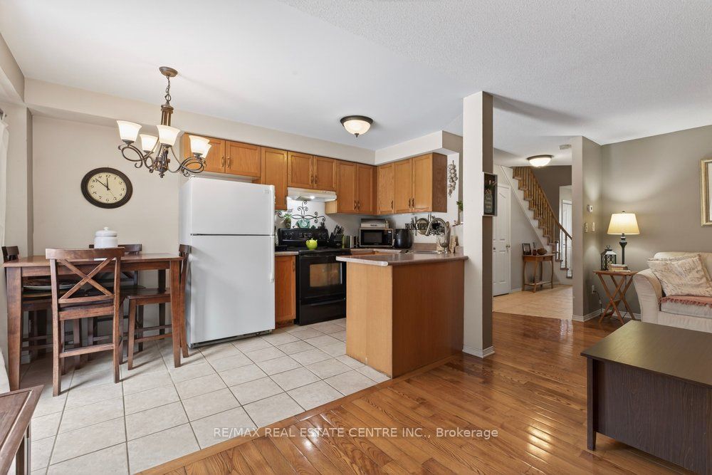 10 Cadham Boulevard 29 Property Photo 8