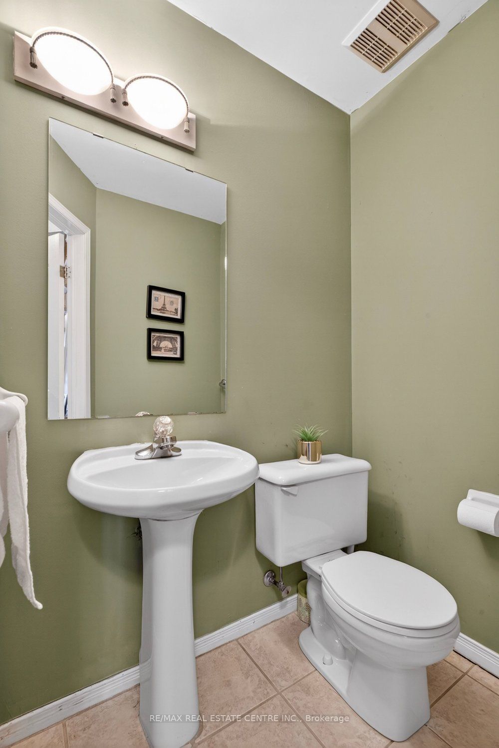10 Cadham Boulevard 29 Property Photo 14