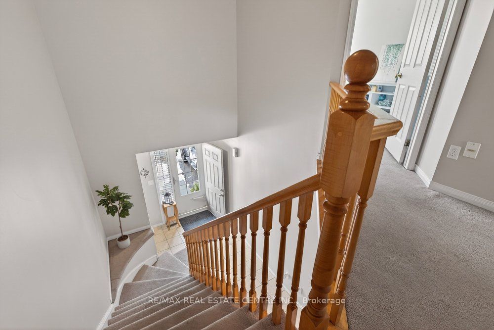 10 Cadham Boulevard 29 Property Photo 16