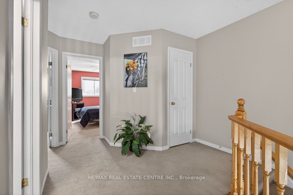10 Cadham Boulevard 29 Property Photo 17