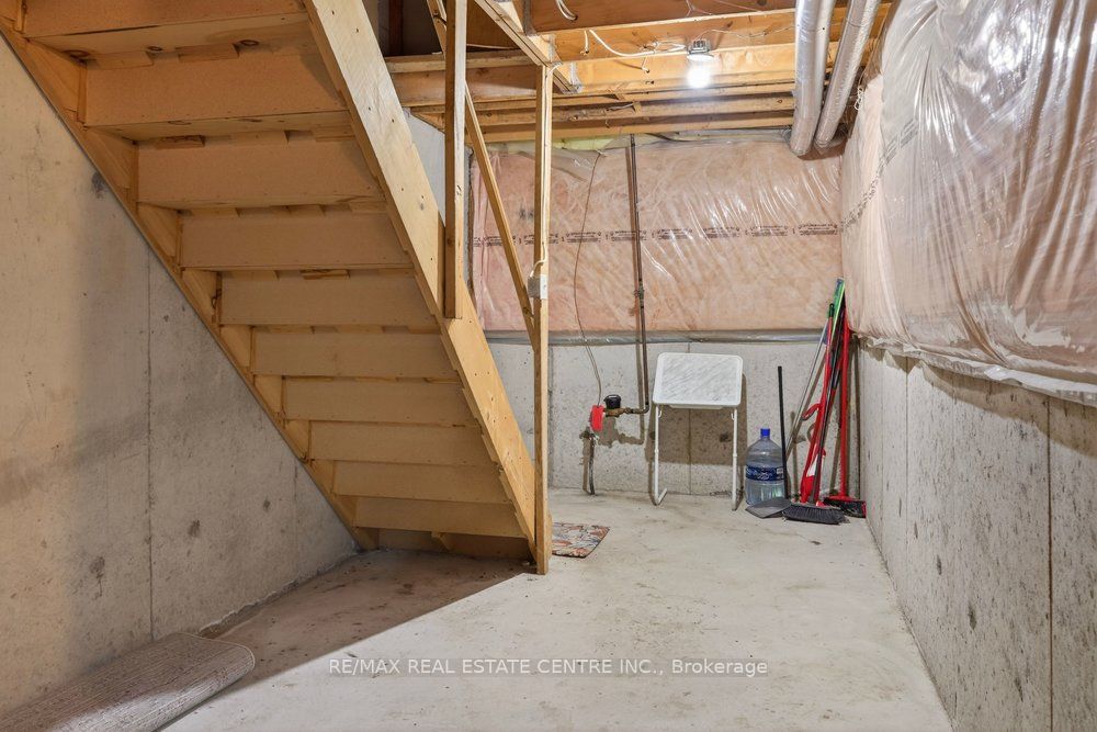 10 Cadham Boulevard 29 Property Photo 26