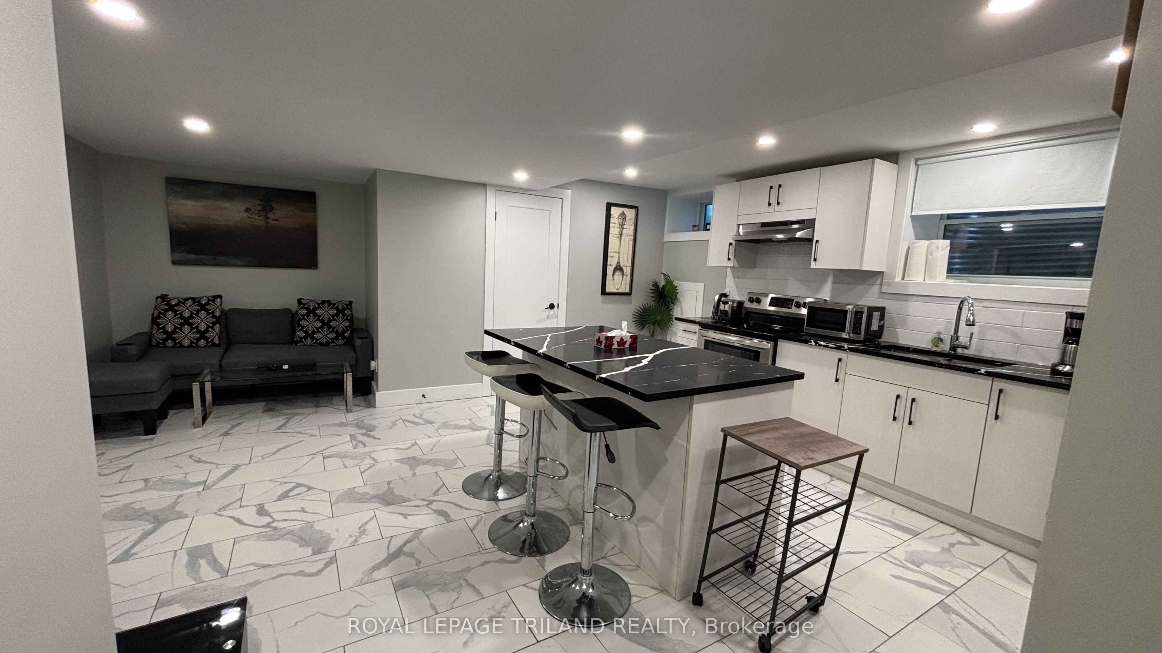 325 George Street 4 Property Photo 2