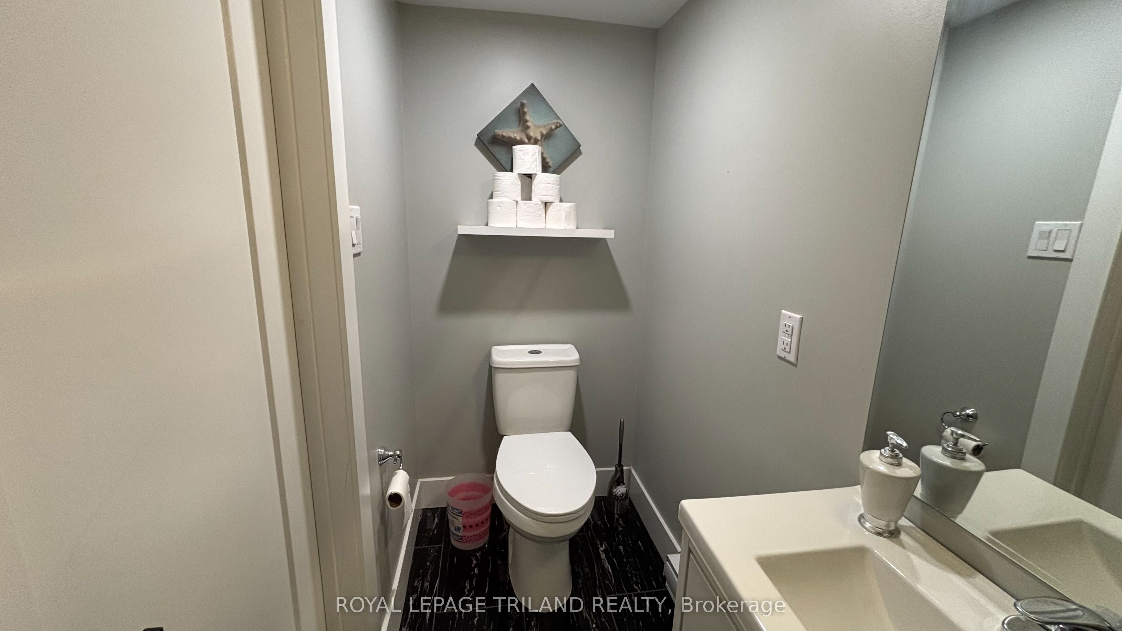 325 George Street 4 Property Photo 8