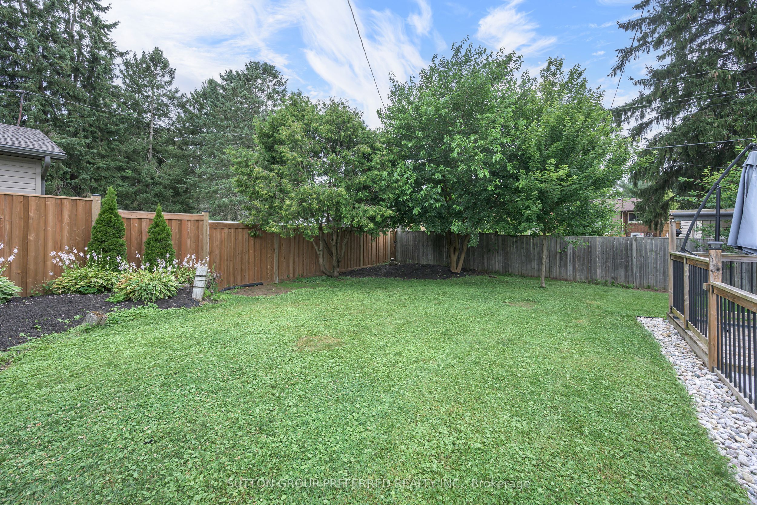 240 Byron Avenue Property Photo 12