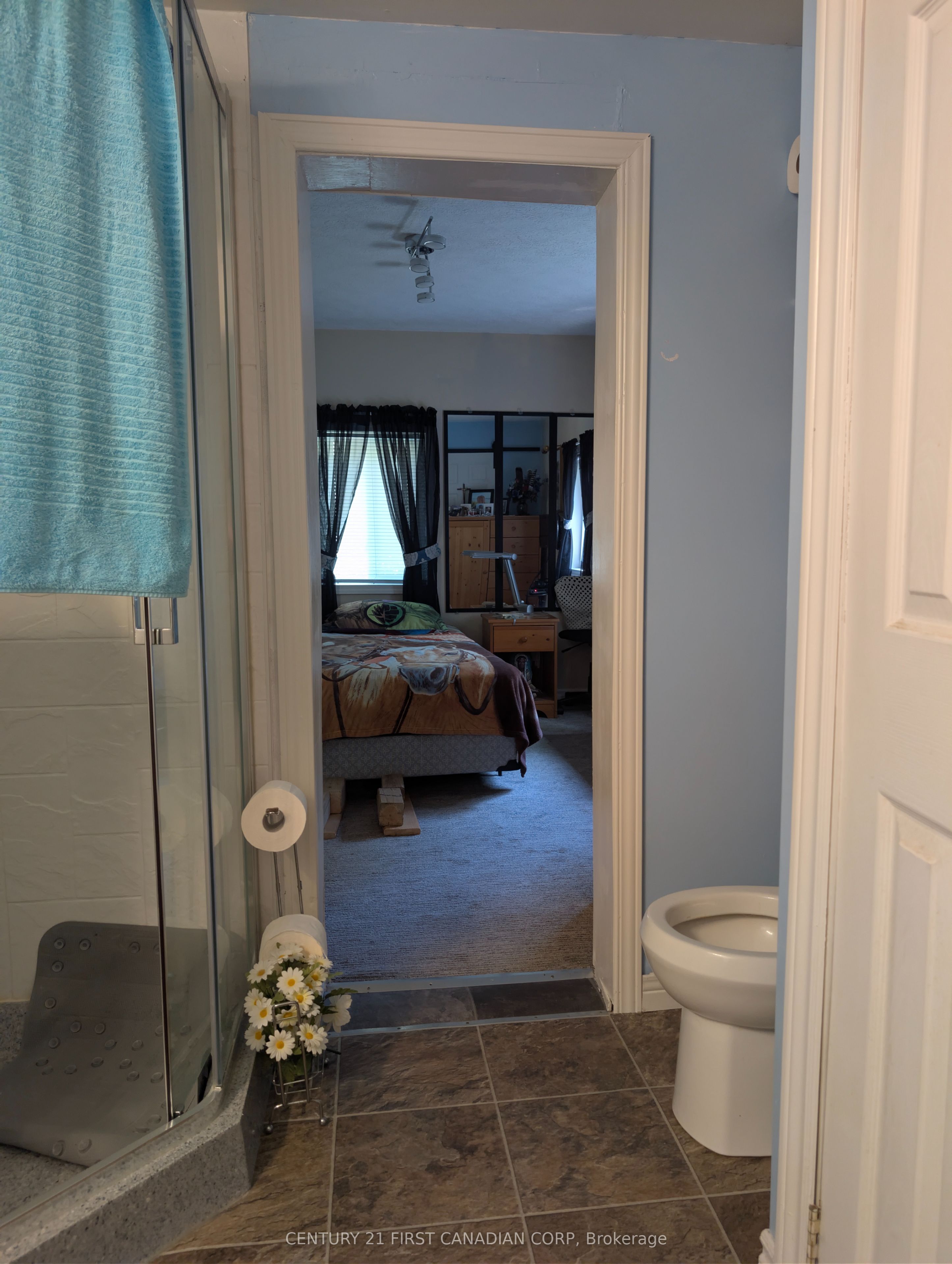 79681 Bluewater Highway 40 Property Photo 9