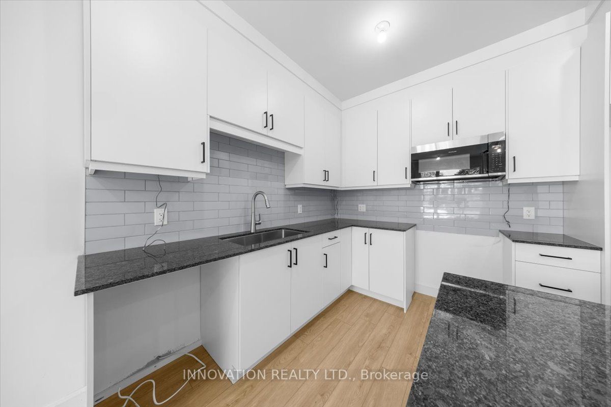486-1 Wentworth Avenue Property Photo 8