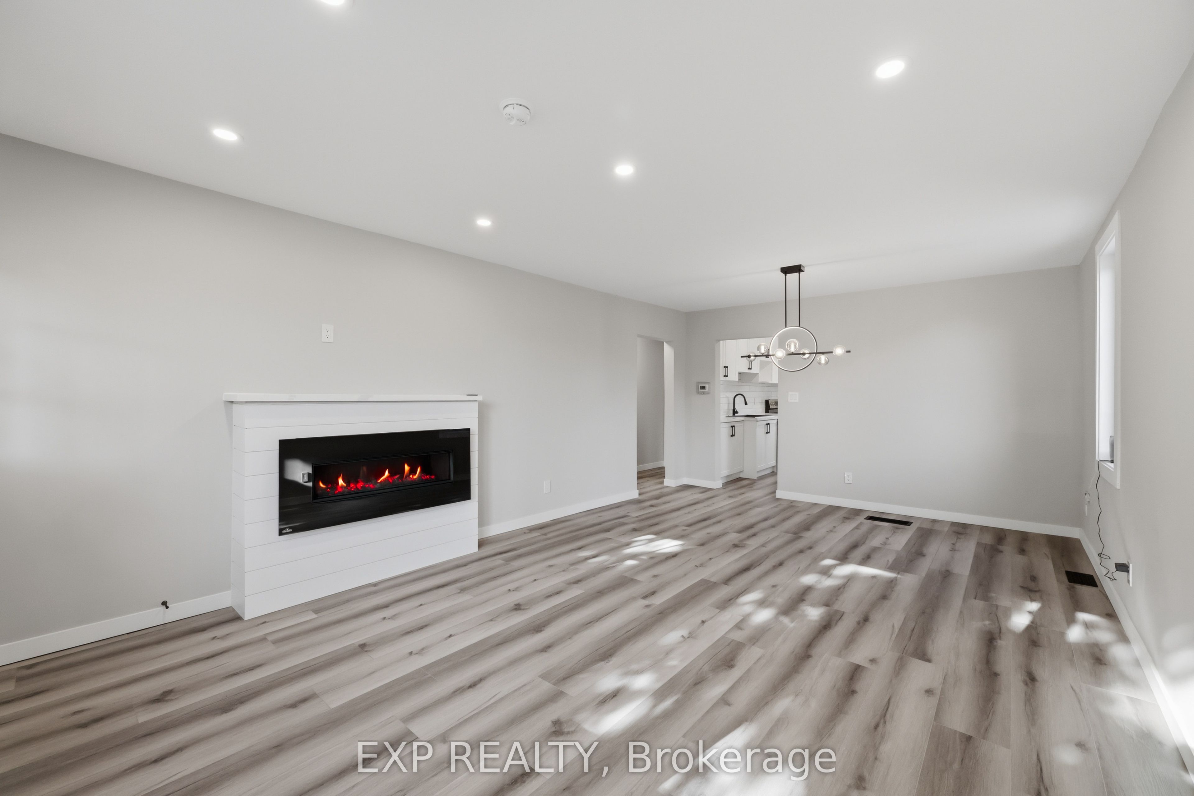 70 Mackay Avenue Property Photo 4
