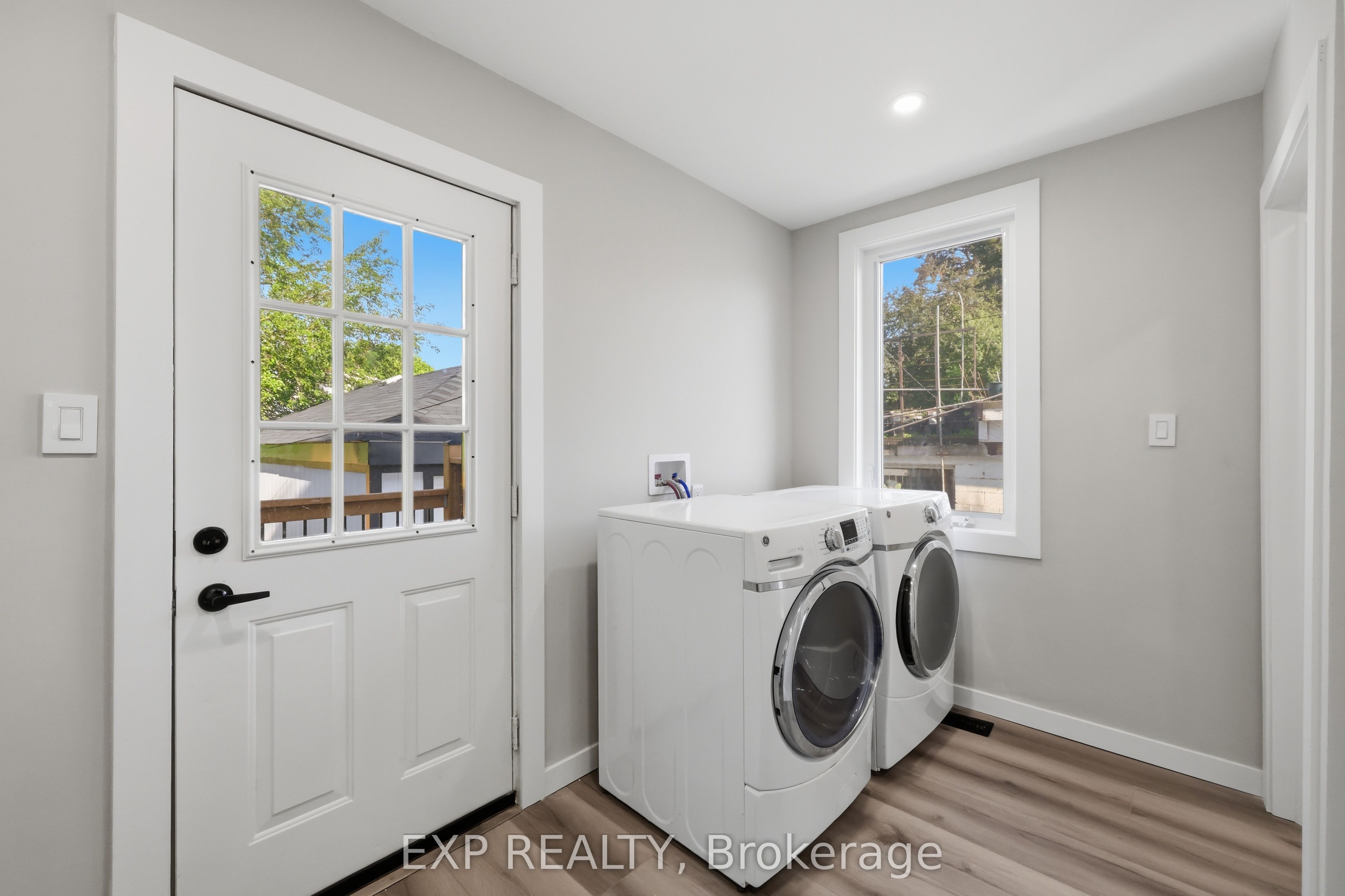 70 Mackay Avenue Property Photo 9