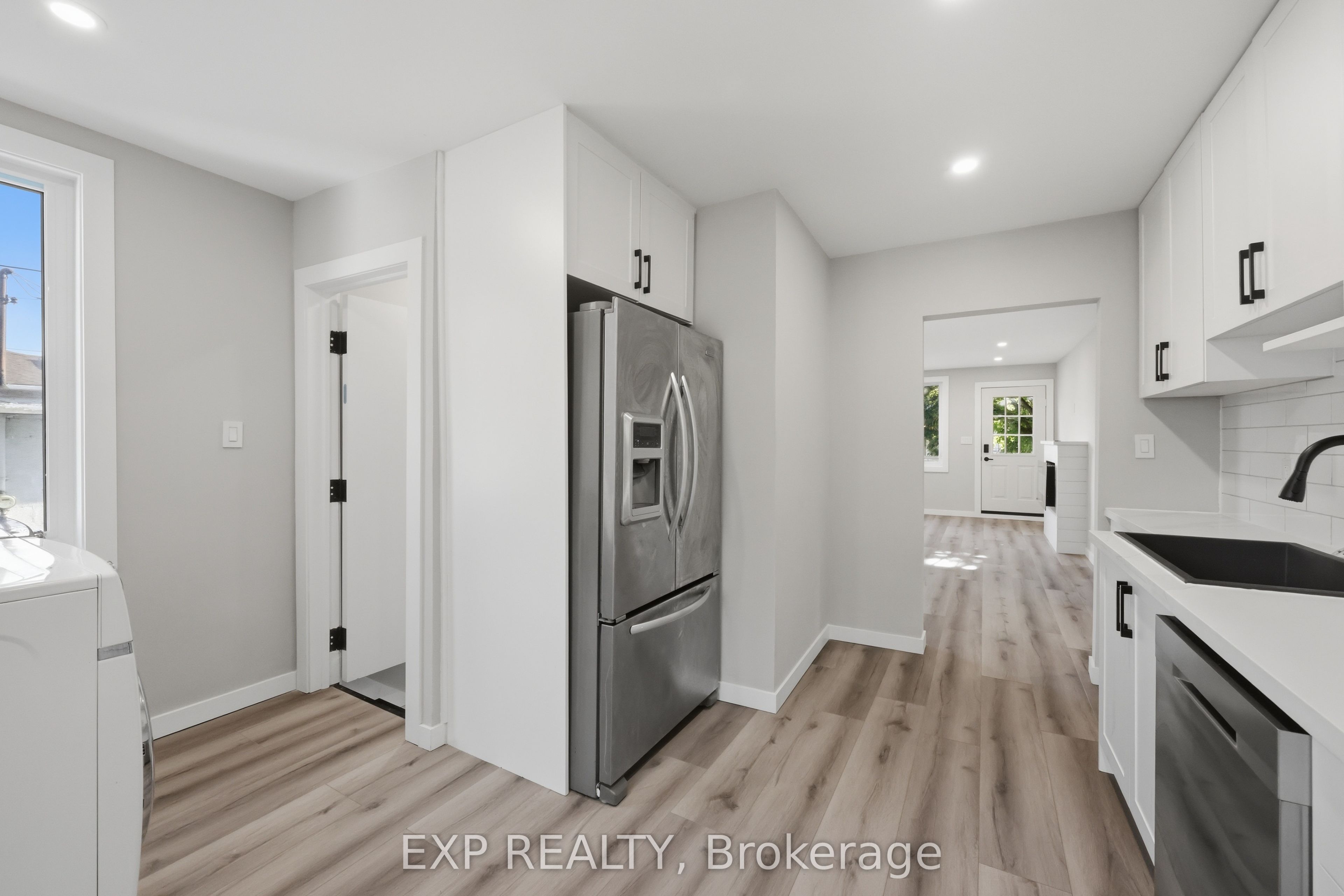 70 Mackay Avenue Property Photo 10