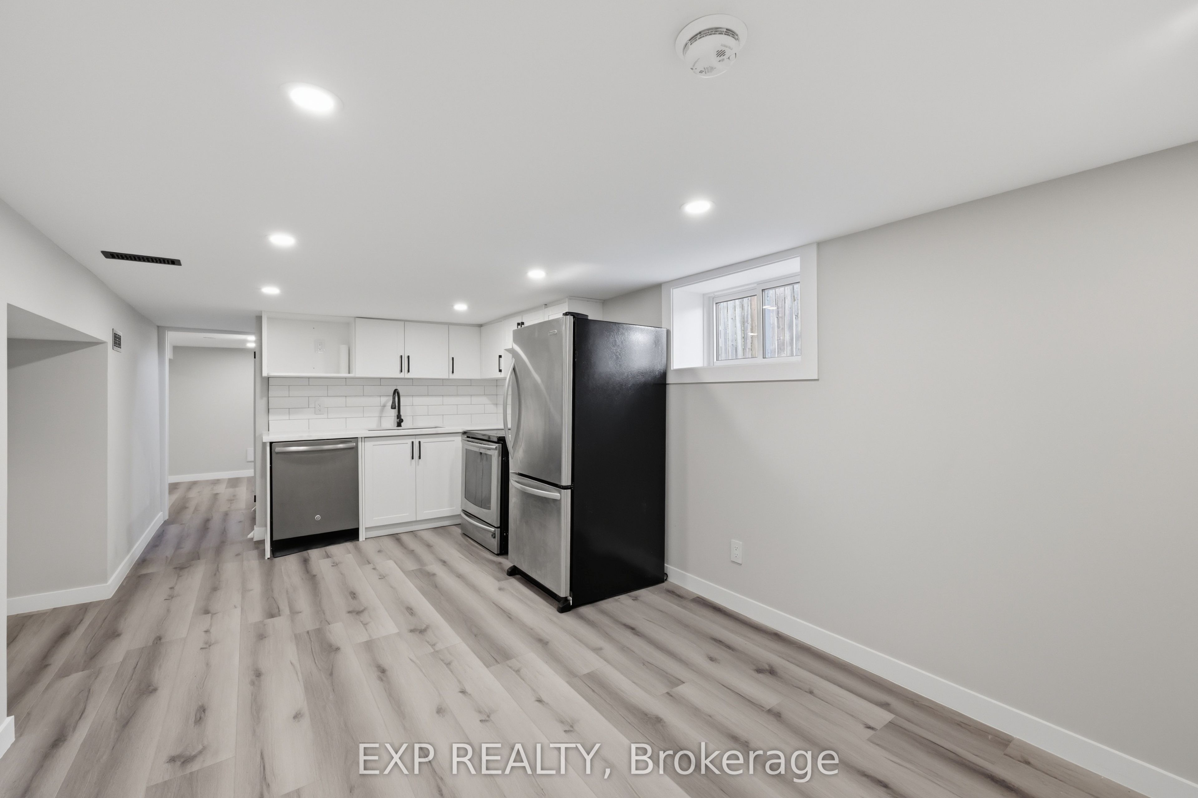 70 Mackay Avenue Property Photo 19
