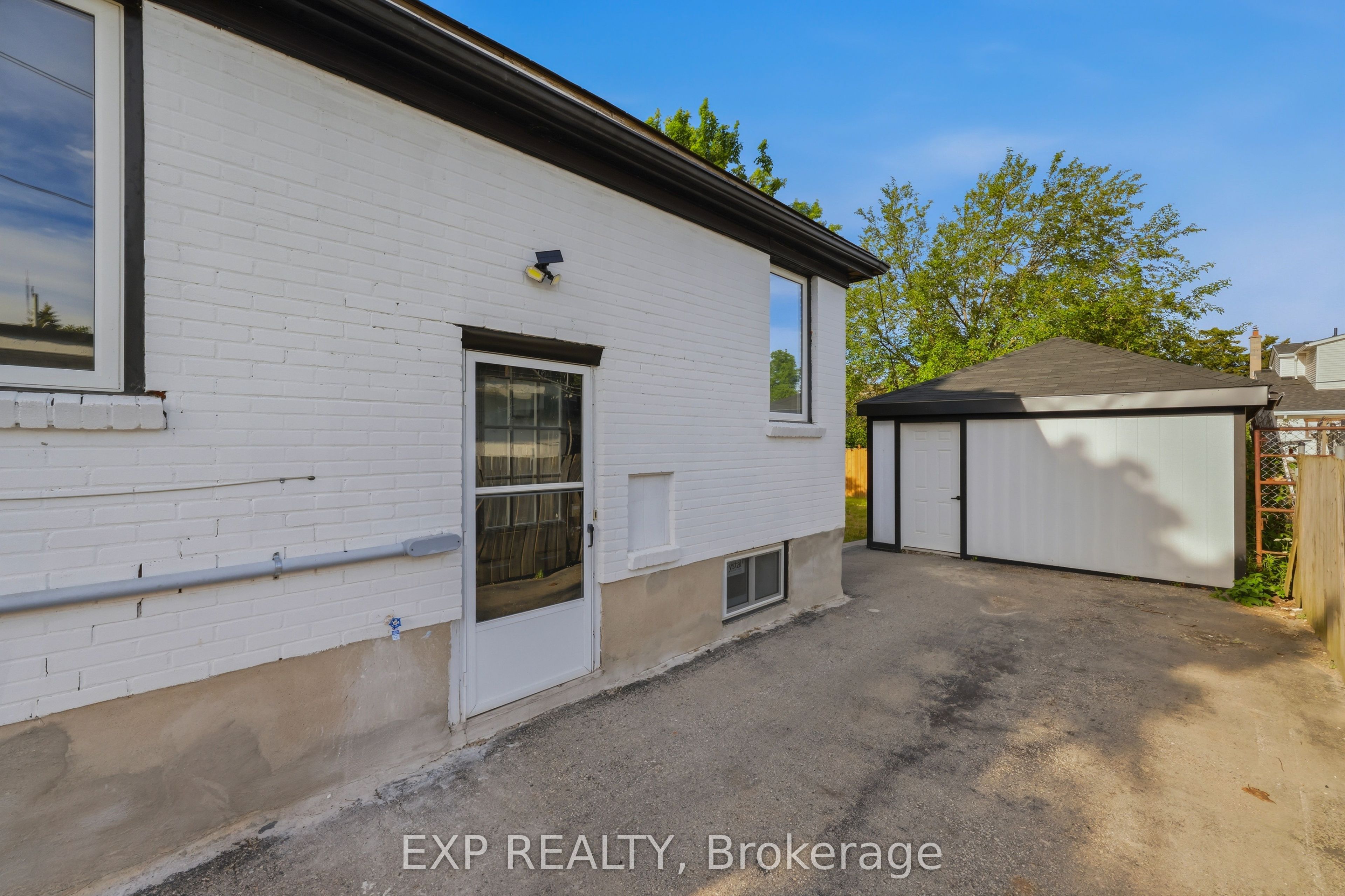 70 Mackay Avenue Property Photo 32