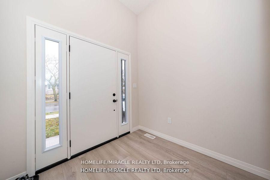 139 Siebert Avenue Property Photo 3