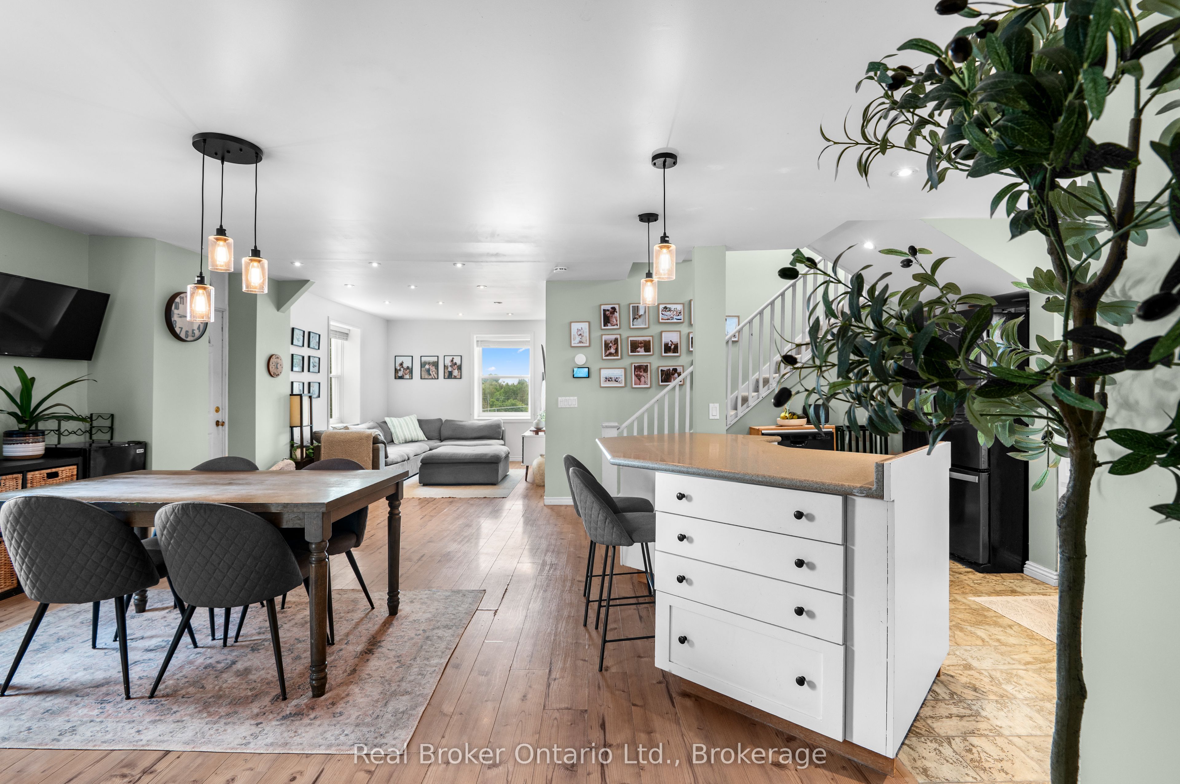 1 Wall Street Property Photo 9