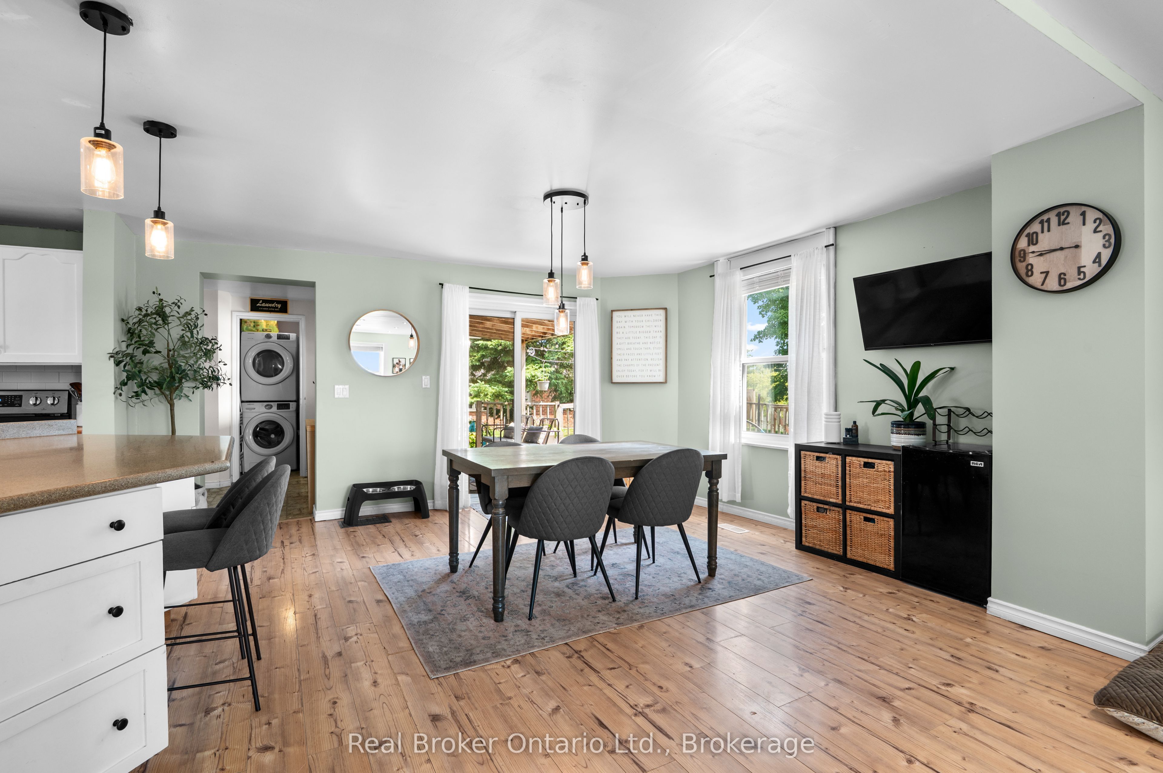 1 Wall Street Property Photo 11